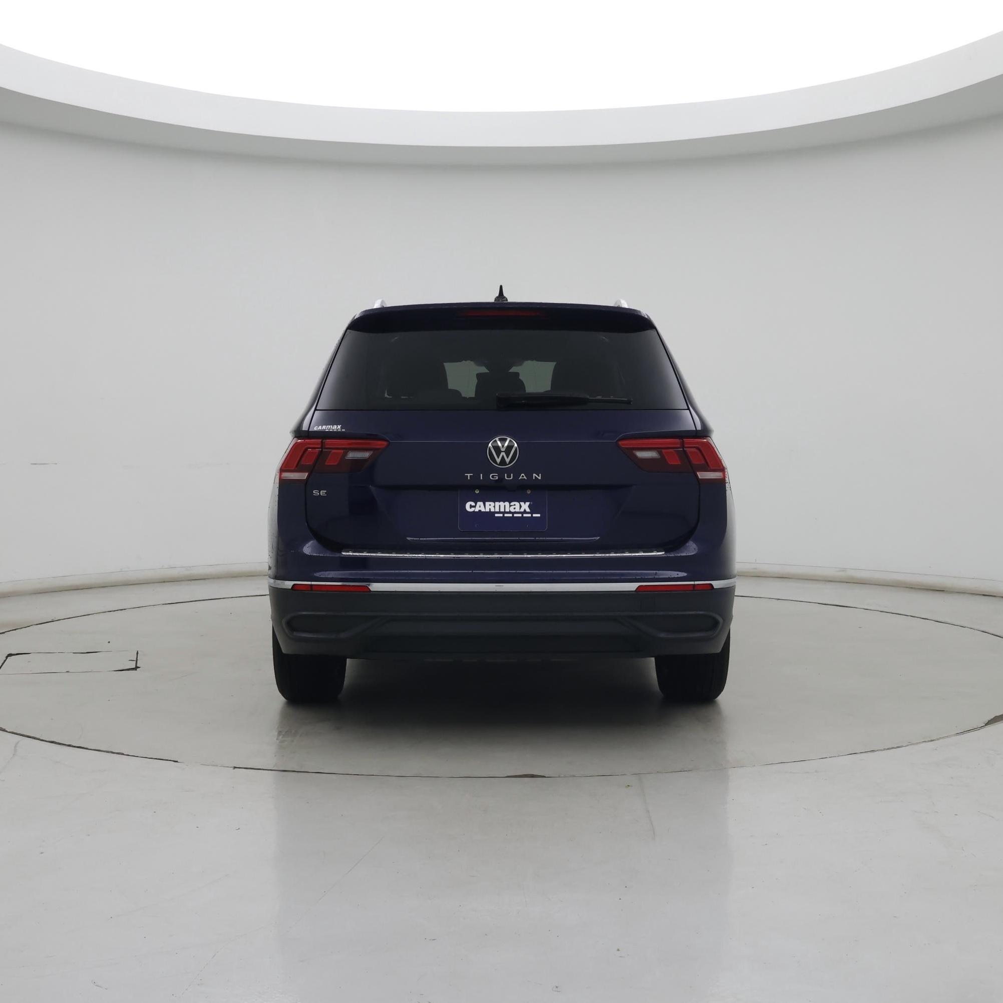 Thumbnail: 2023 Volkswagen Tiguan - 6