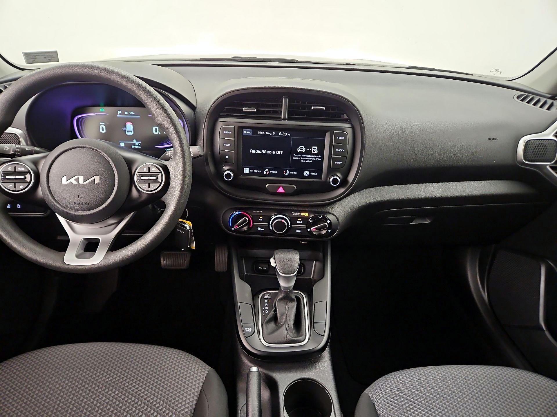 Thumbnail: 2023 Kia Soul - 9