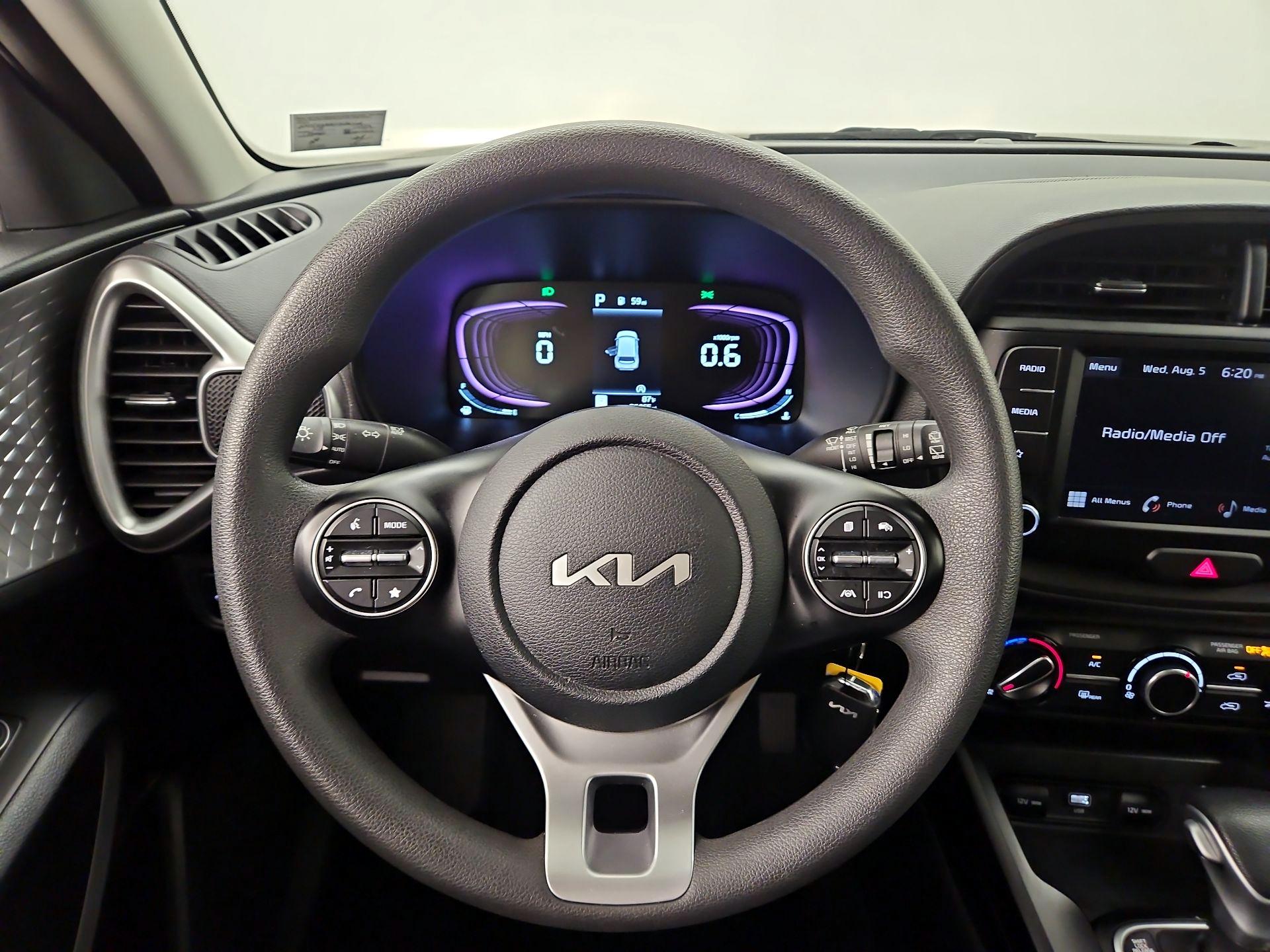 Thumbnail: 2023 Kia Soul - 10