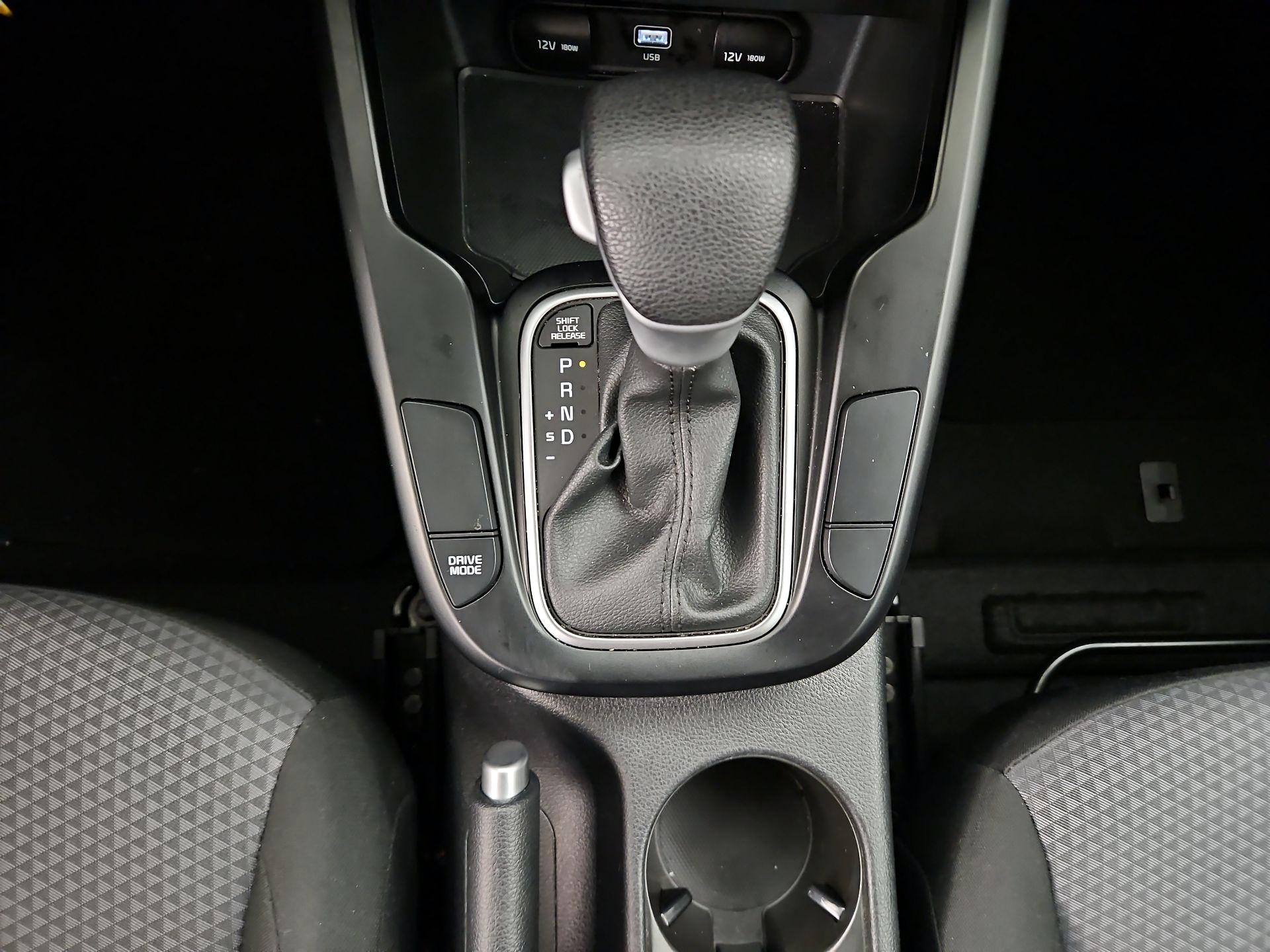 Thumbnail: 2023 Kia Soul - 17