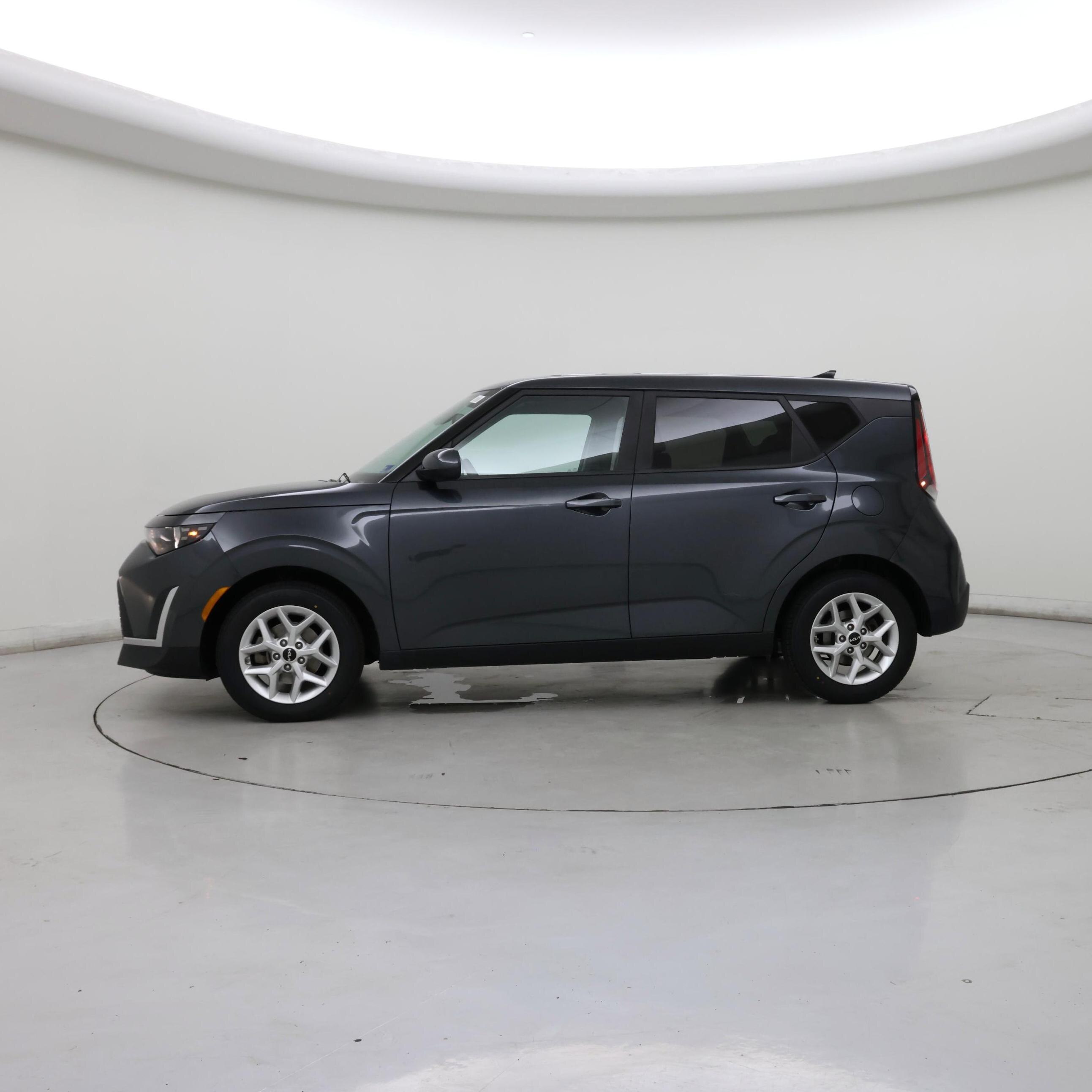 Thumbnail: 2023 Kia Soul - 3