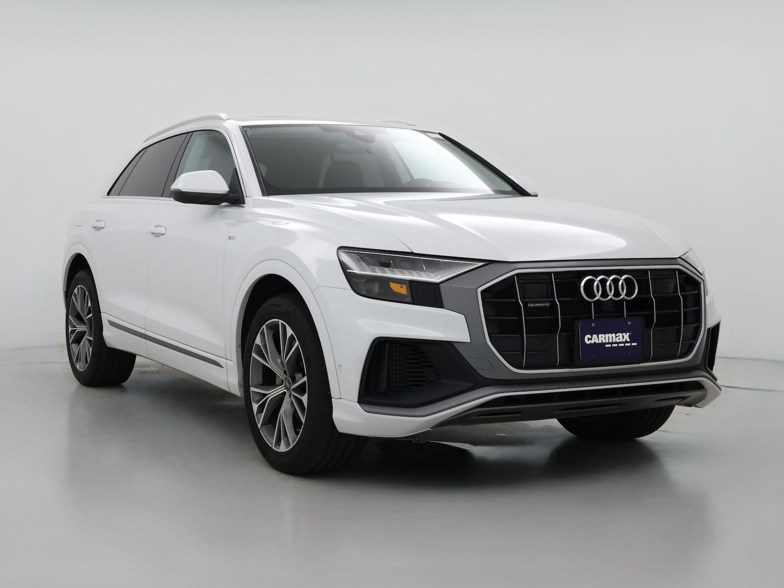 2023 Audi Q8