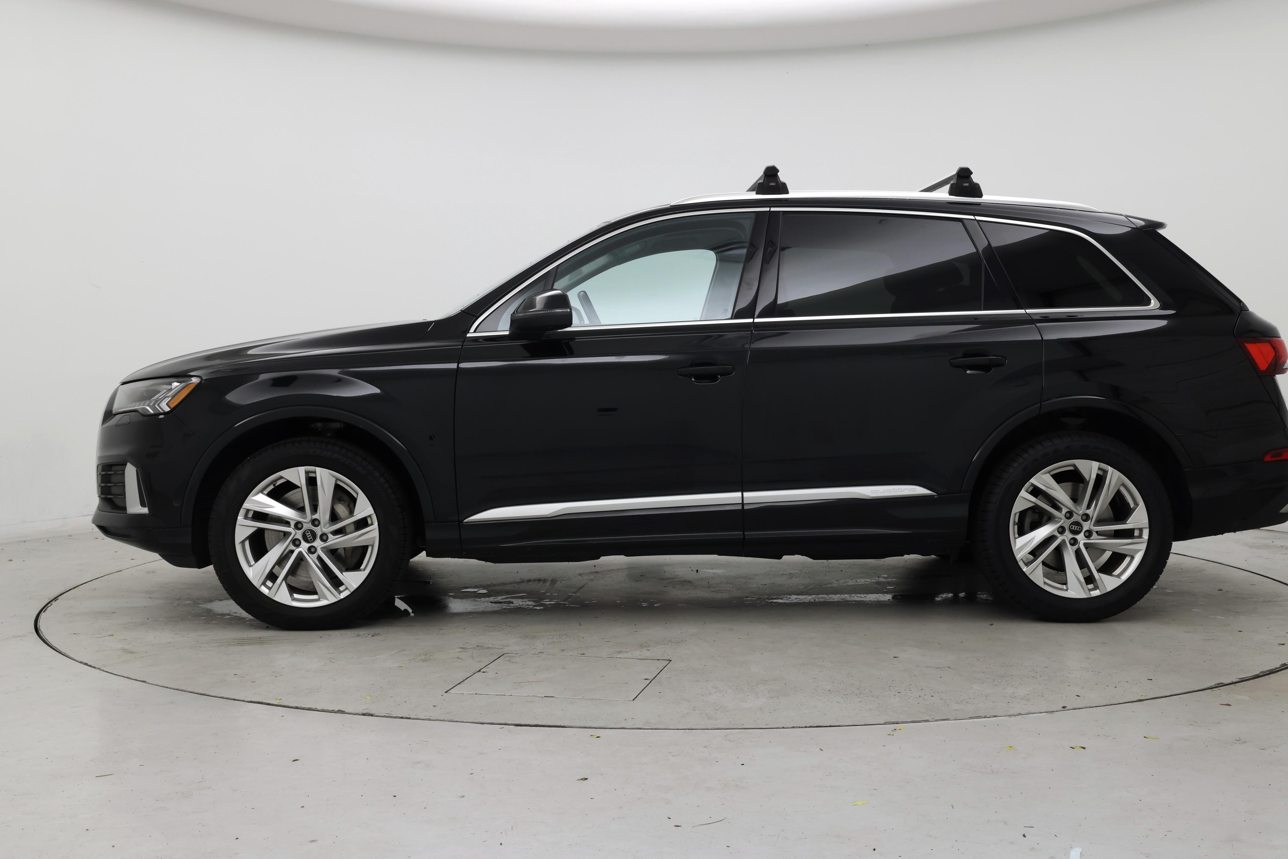 Thumbnail: 2023 Audi Q7 - 3