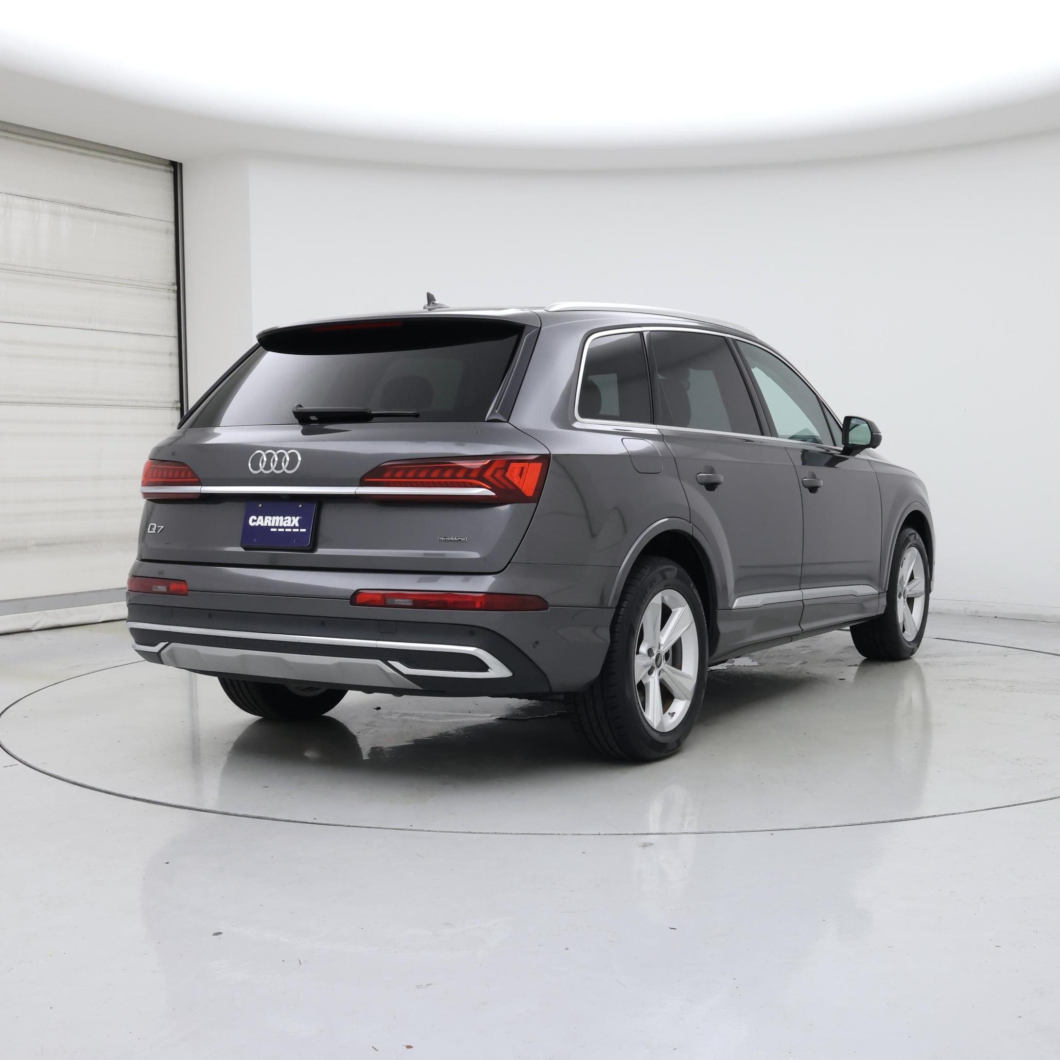 Thumbnail: 2023 Audi Q7 - 8