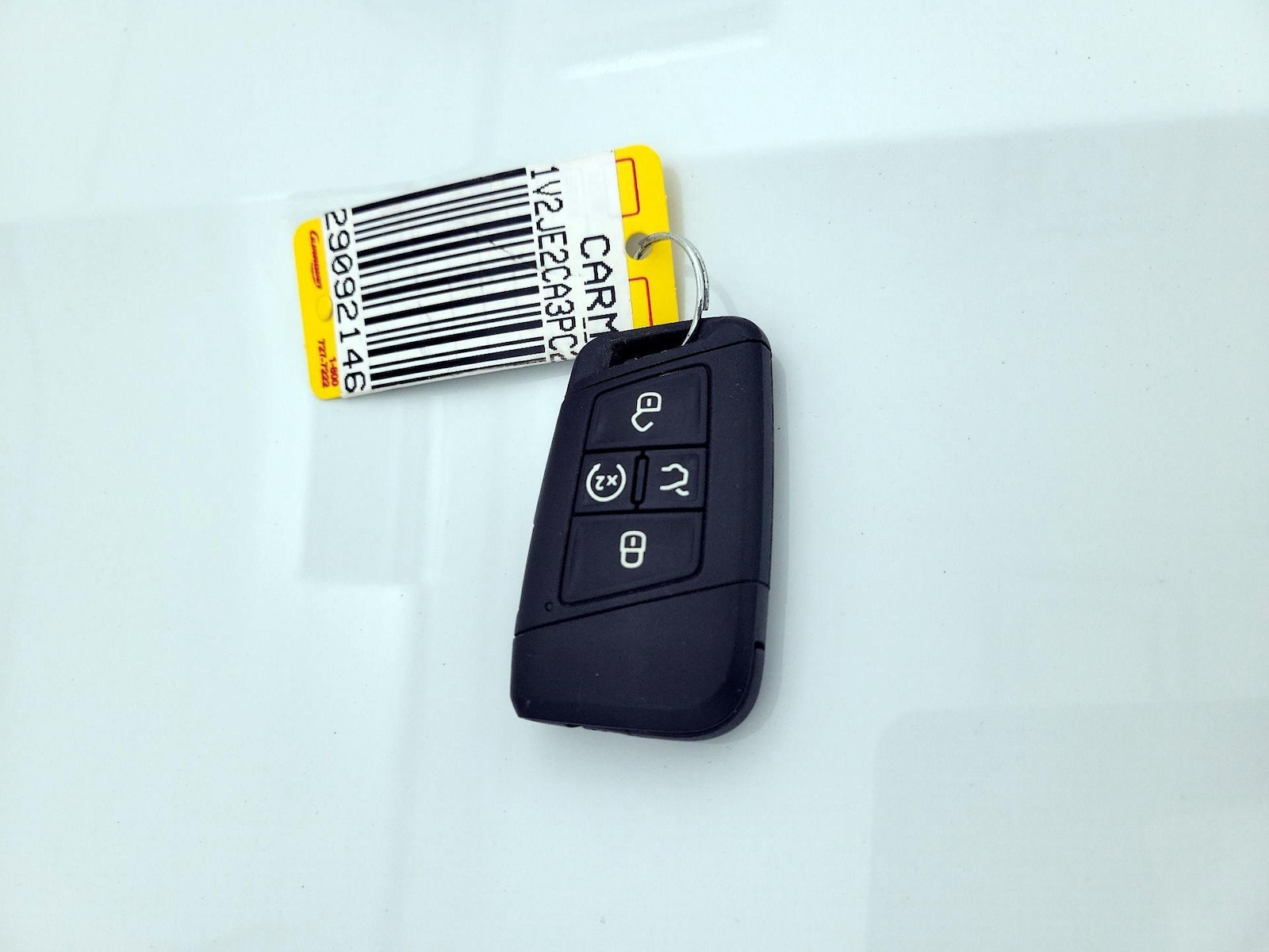 2023 Volkswagen Atlas Cross Sport SE w/Tech - Photo 25