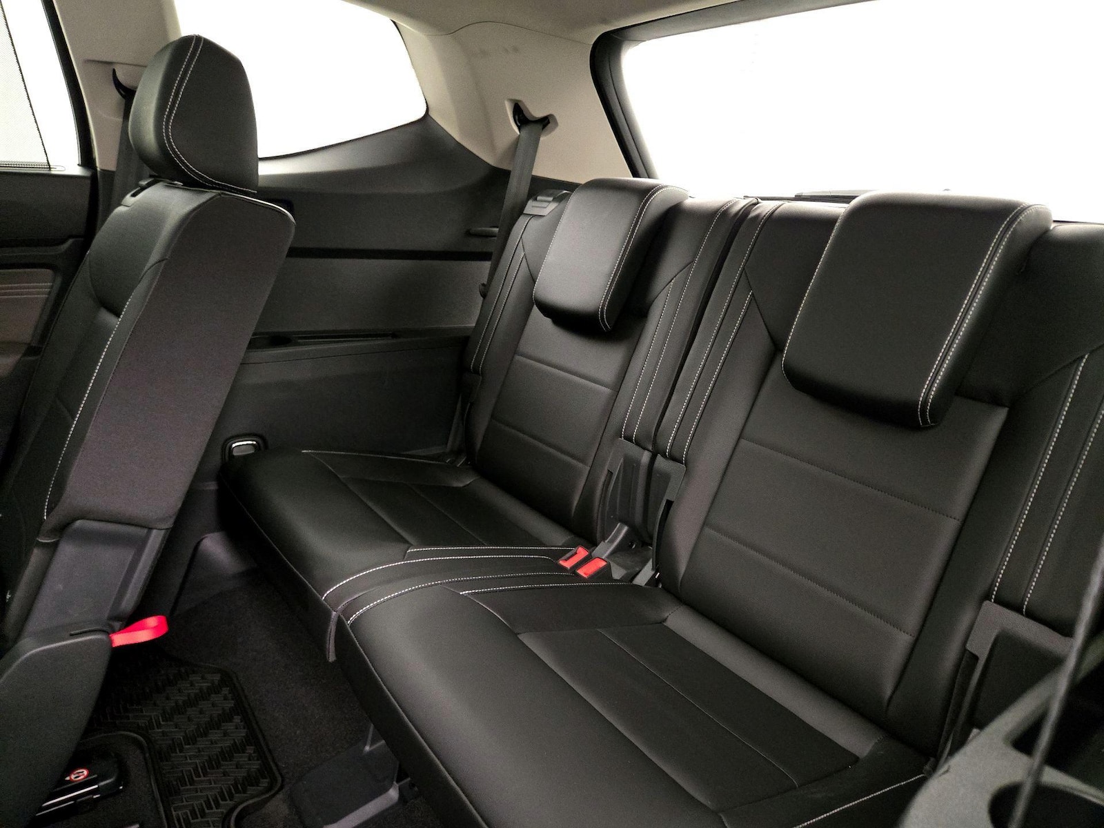 2023 Volkswagen Atlas SE w/Tech - Photo 21