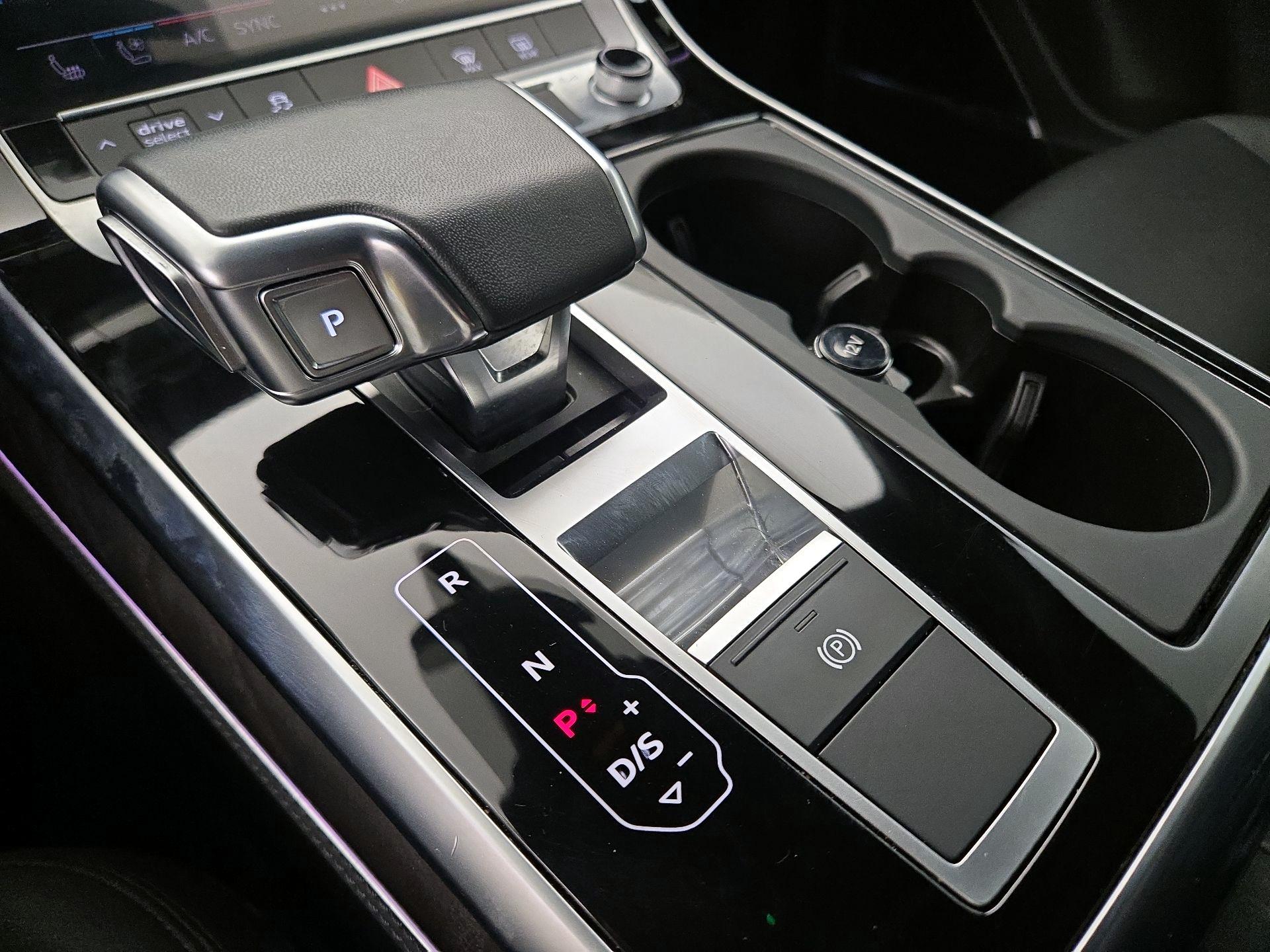 Thumbnail: 2023 Audi Q7 - 18