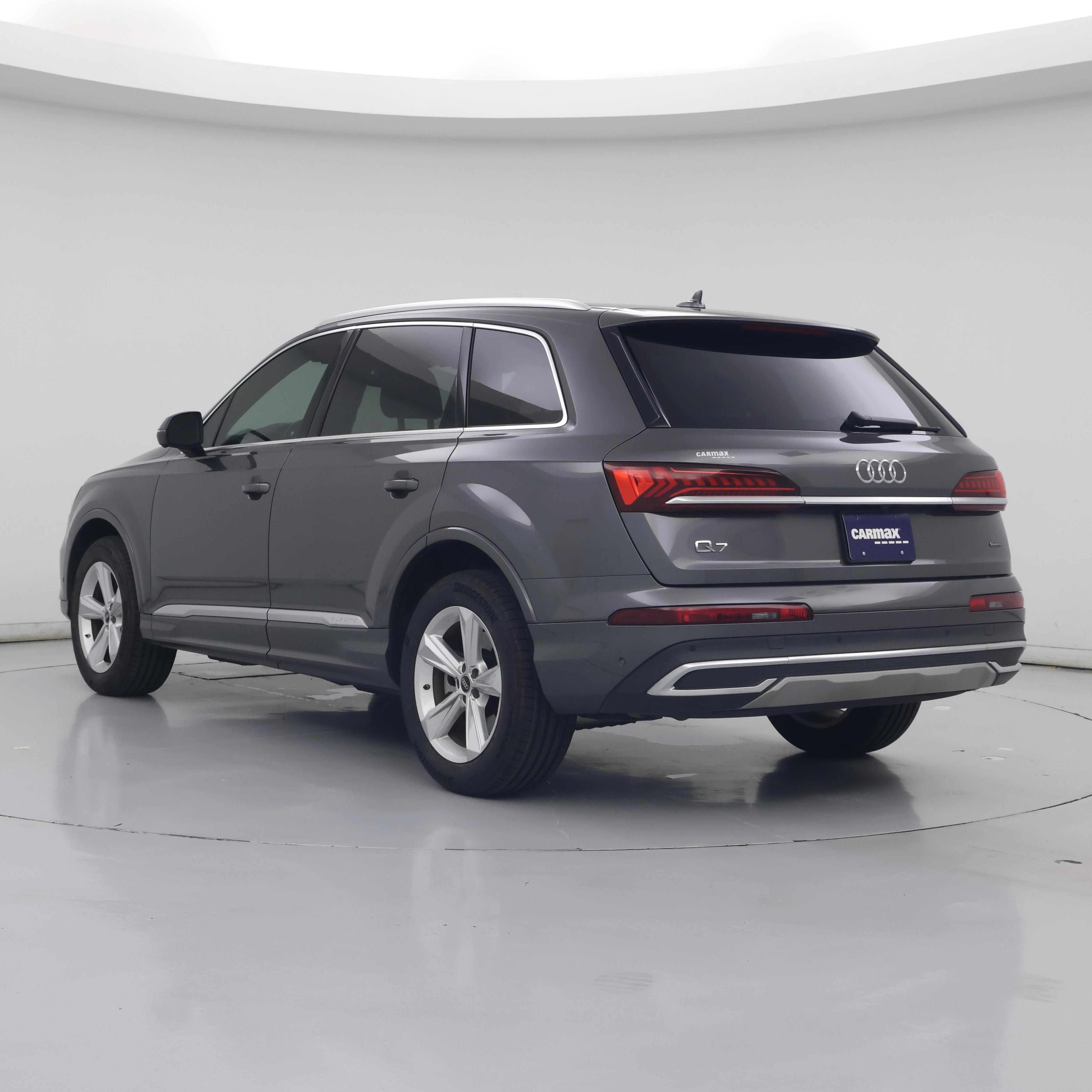 Thumbnail: 2023 Audi Q7 - 2