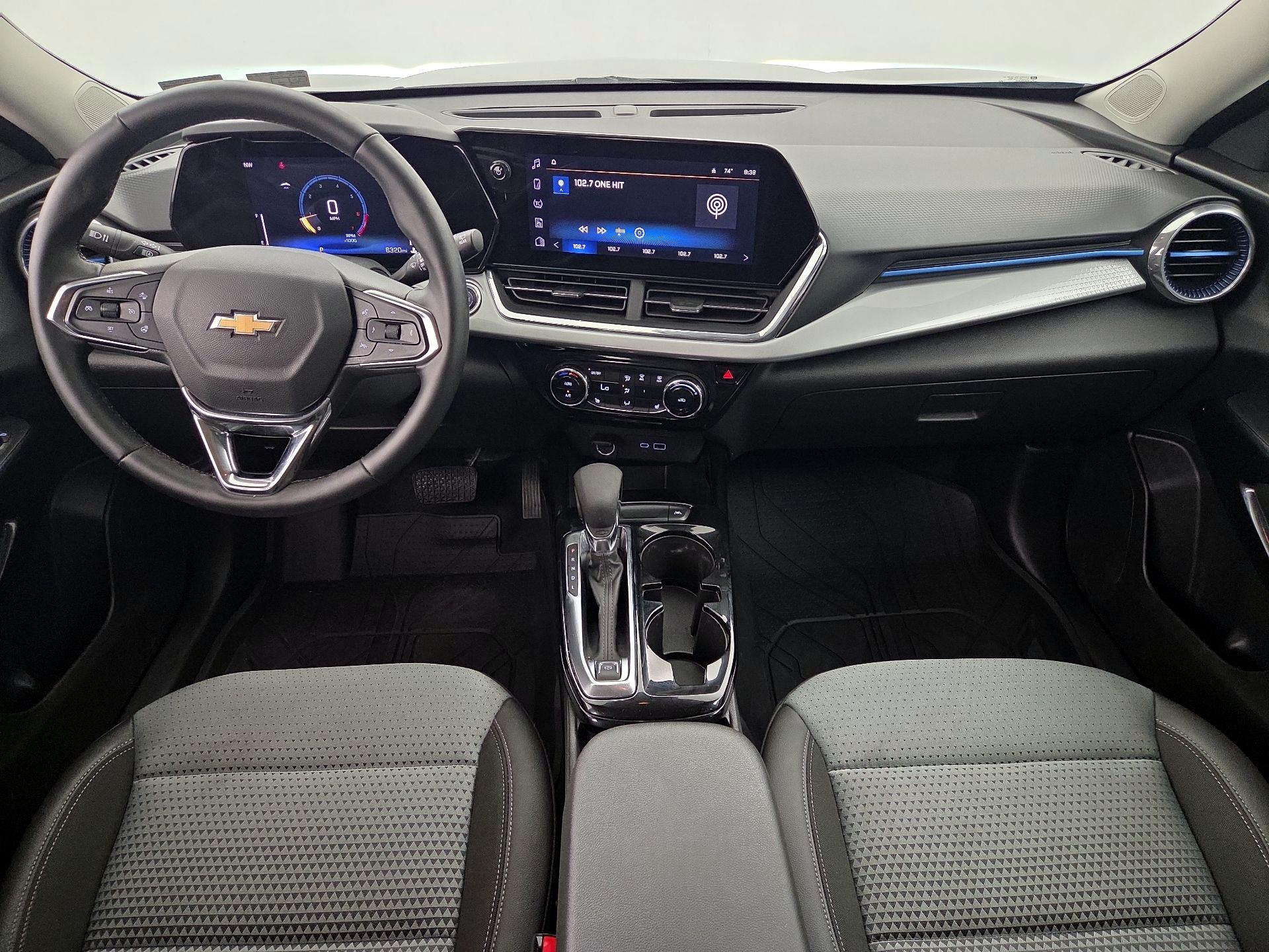 Thumbnail: 2026 Chevrolet Trax - 9