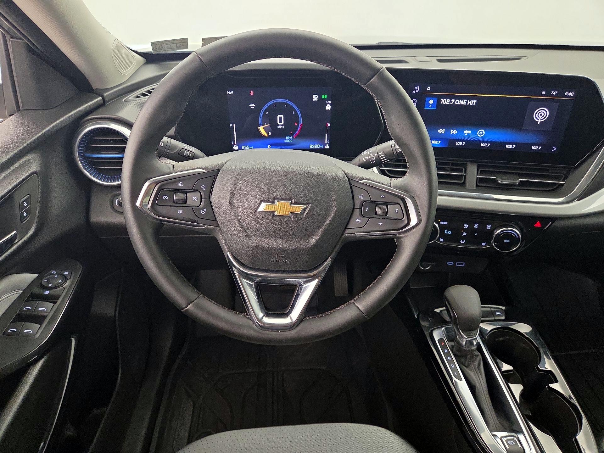 Thumbnail: 2026 Chevrolet Trax - 10