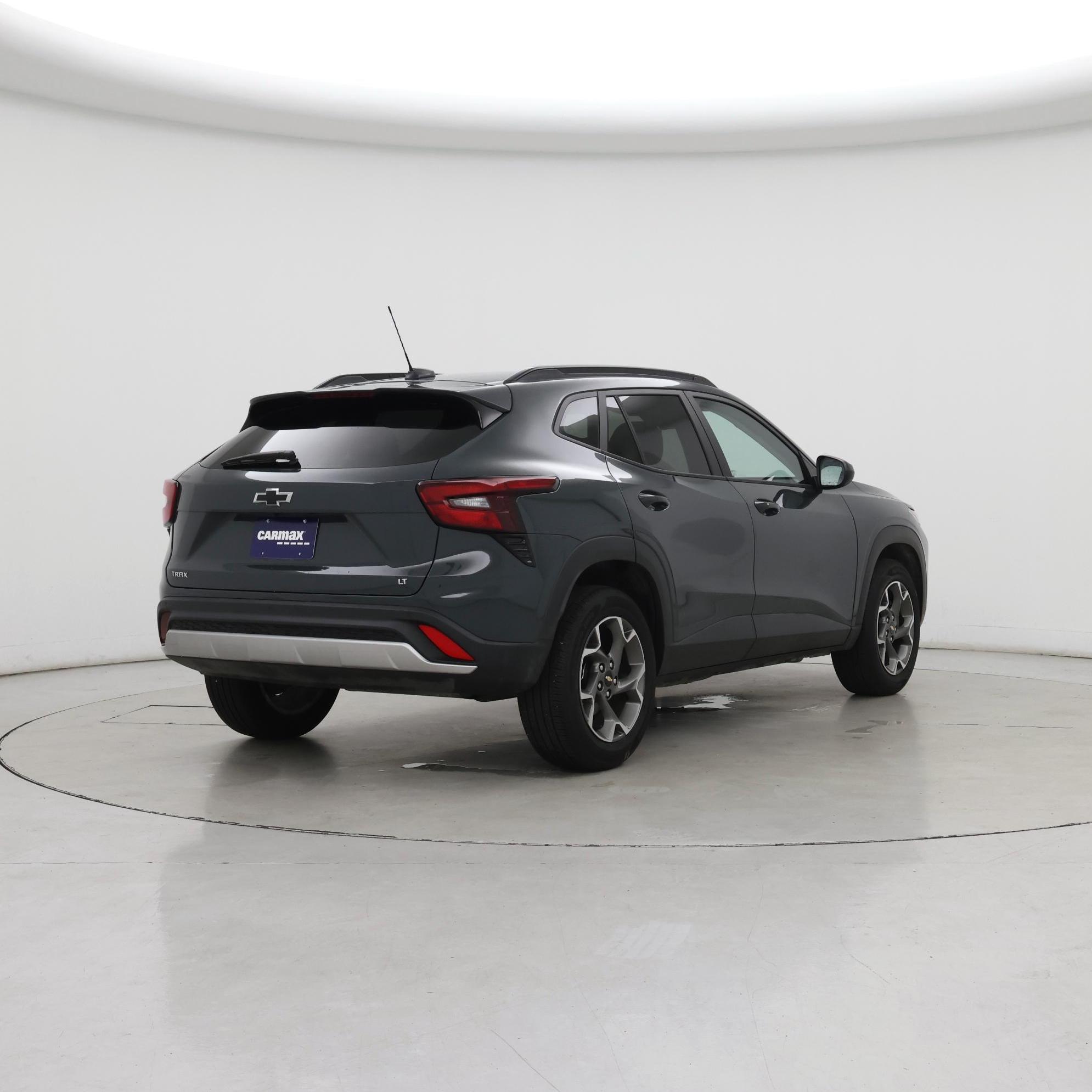 Thumbnail: 2026 Chevrolet Trax - 8