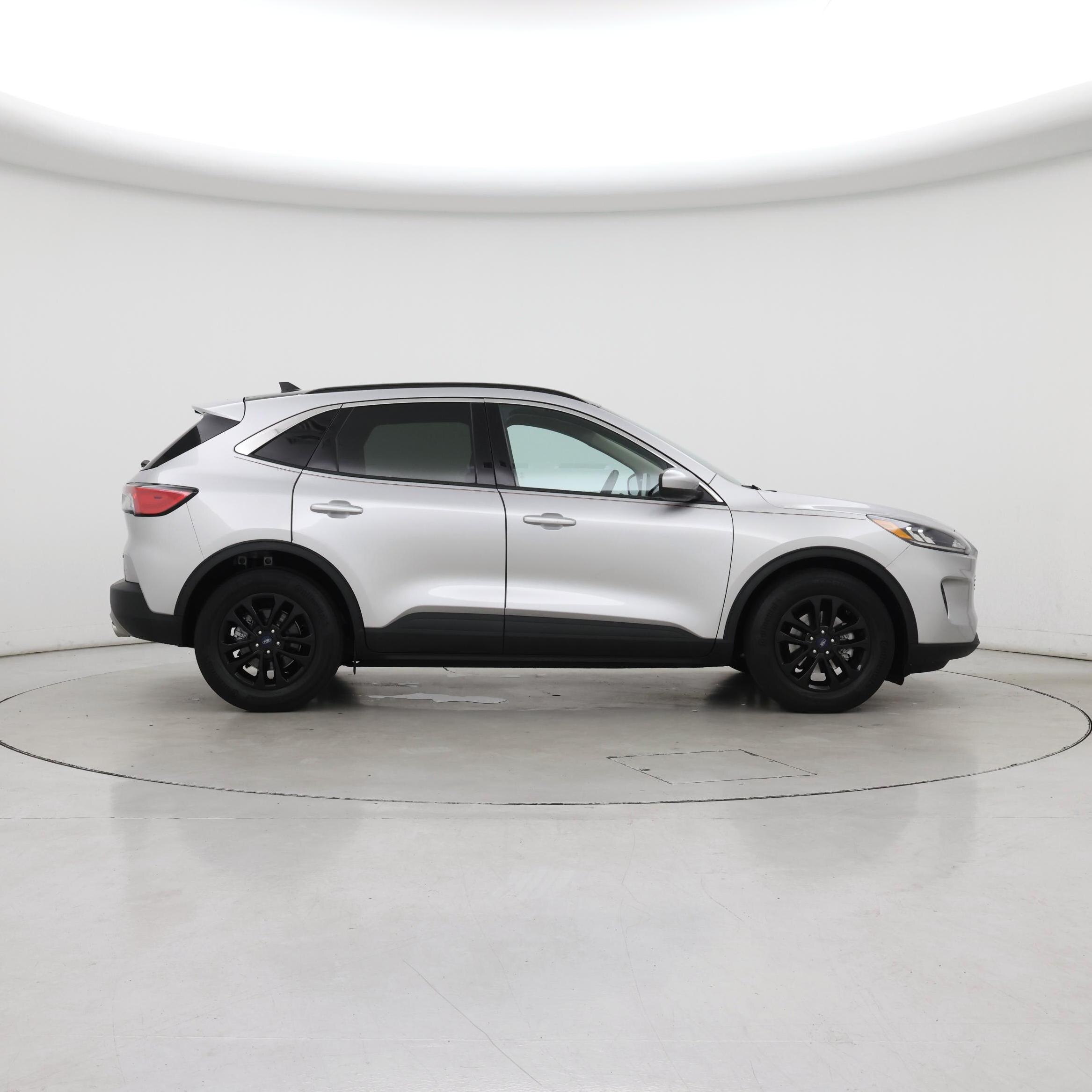 Thumbnail: 2020 Ford Escape - 7