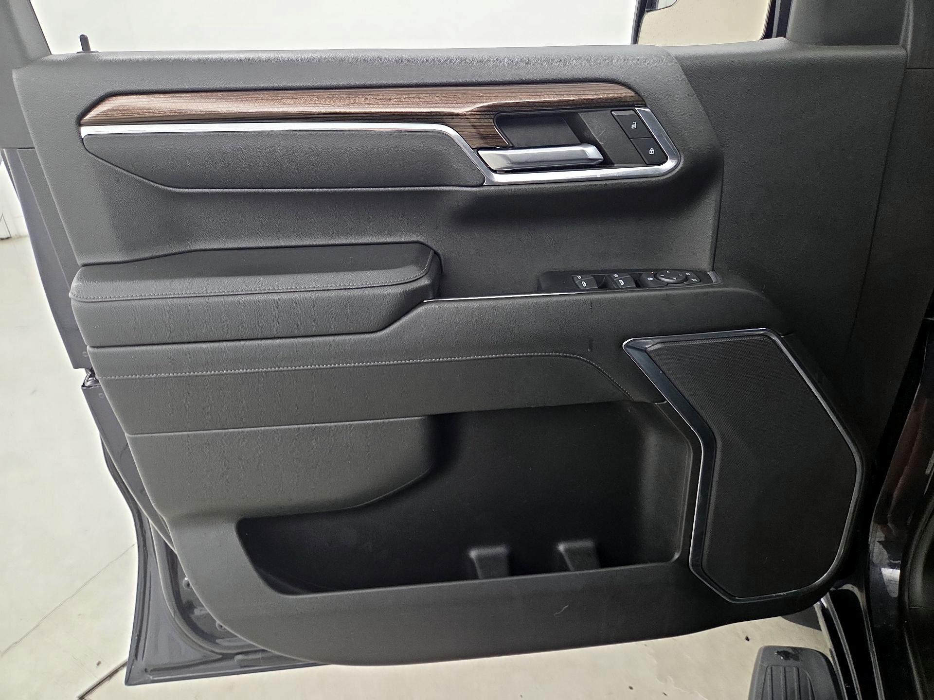 Thumbnail: 2024 Chevrolet Silverado 1500 - 12