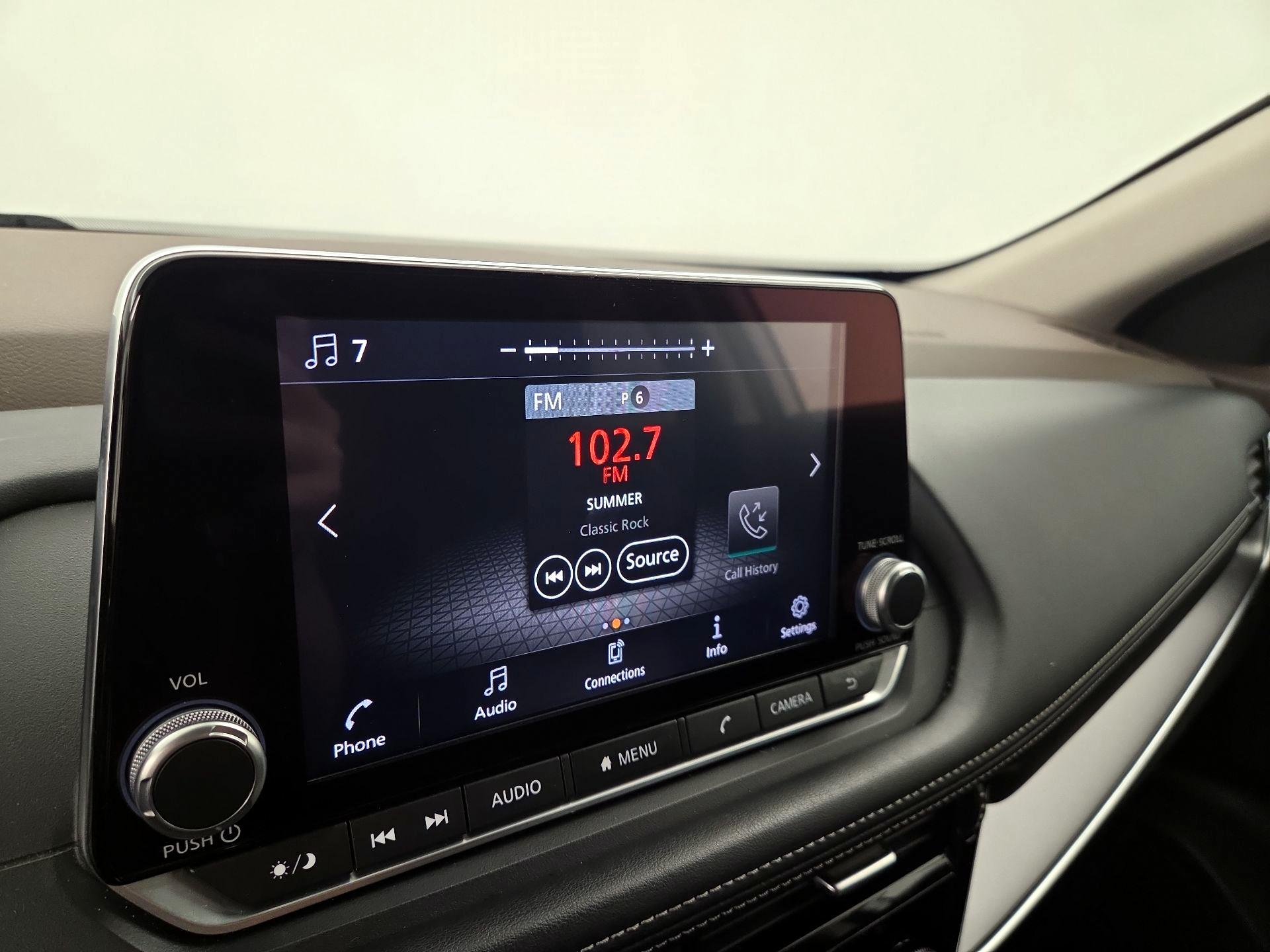 Thumbnail: 2021 Nissan Rogue - 15