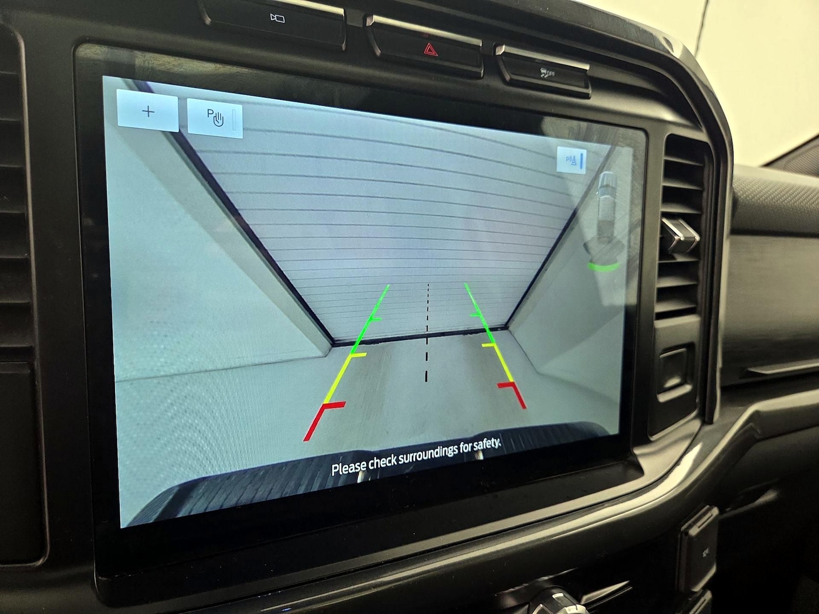 2023 Ford F-150 XLT - Photo 16