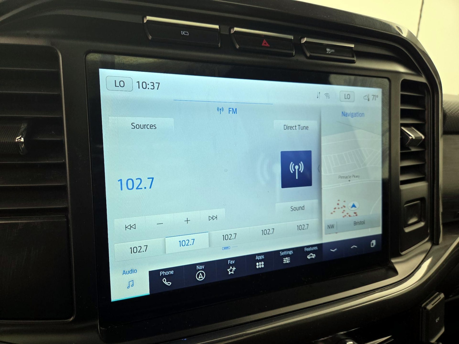 2023 Ford F-150 XLT - Photo 17