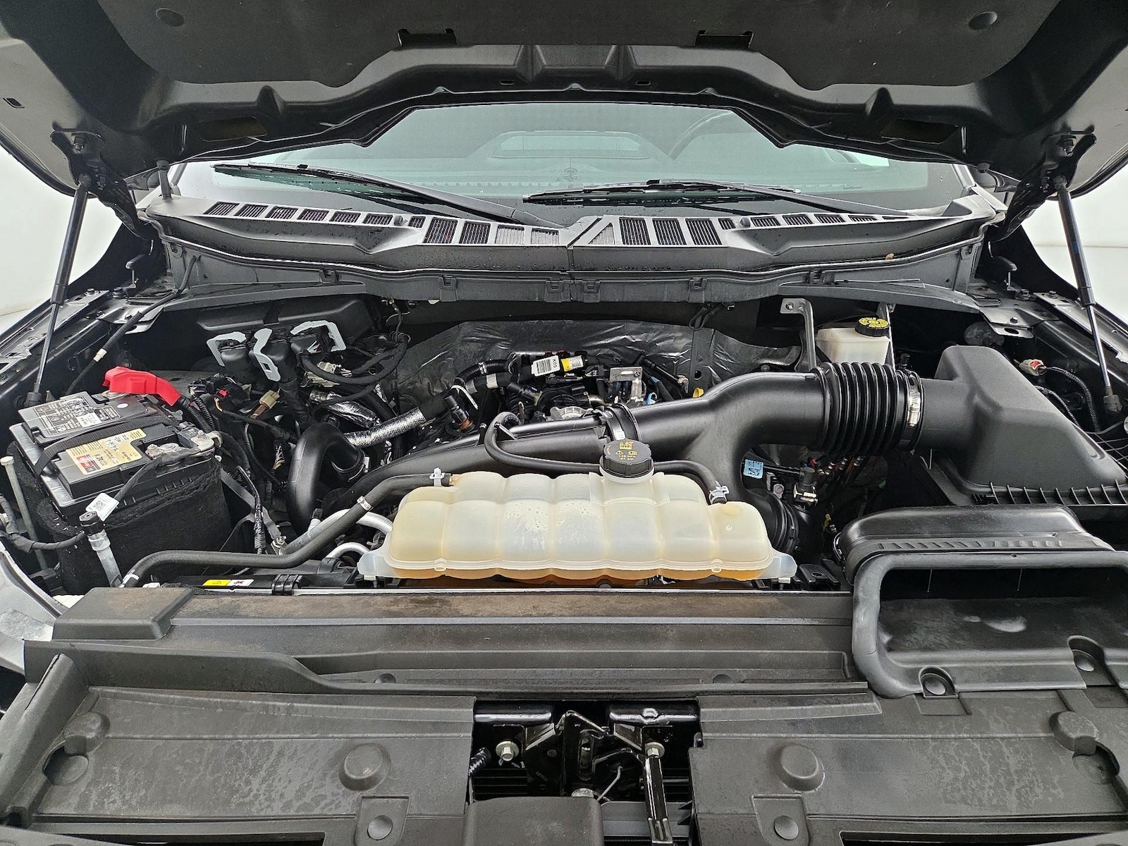 2023 Ford F-150 XLT - Photo 24