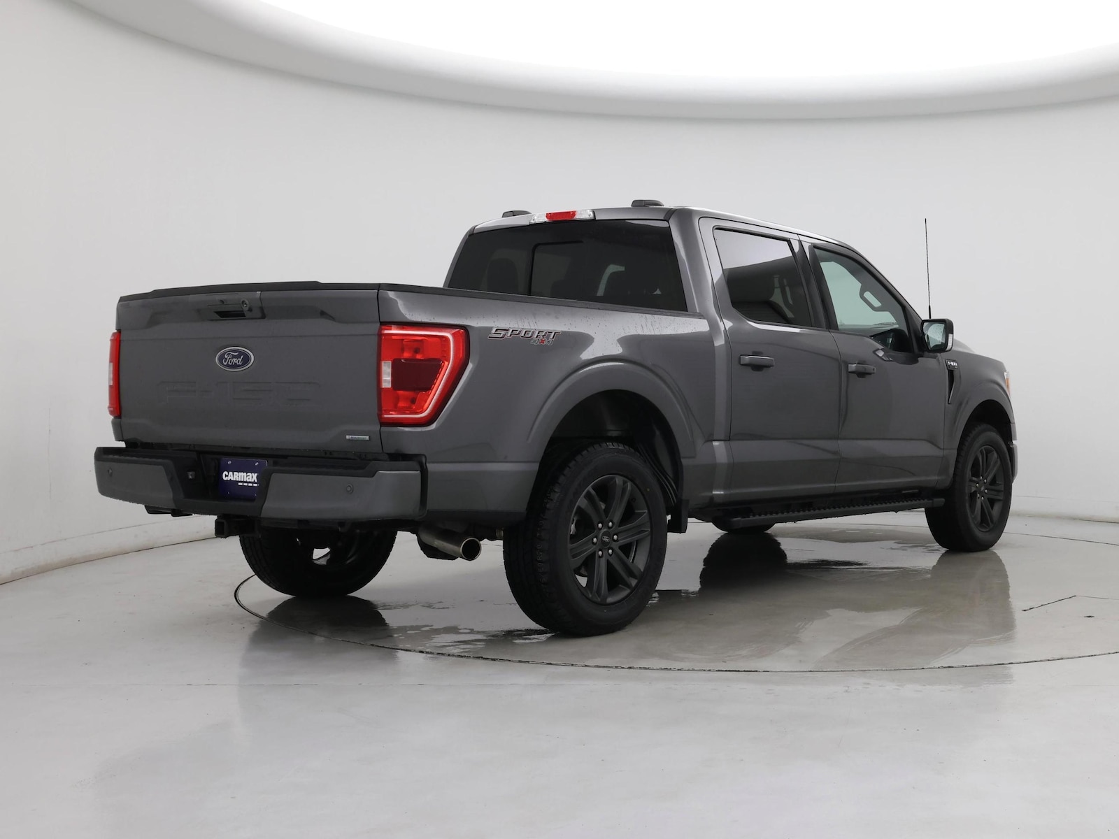 2023 Ford F-150 XLT - Photo 9