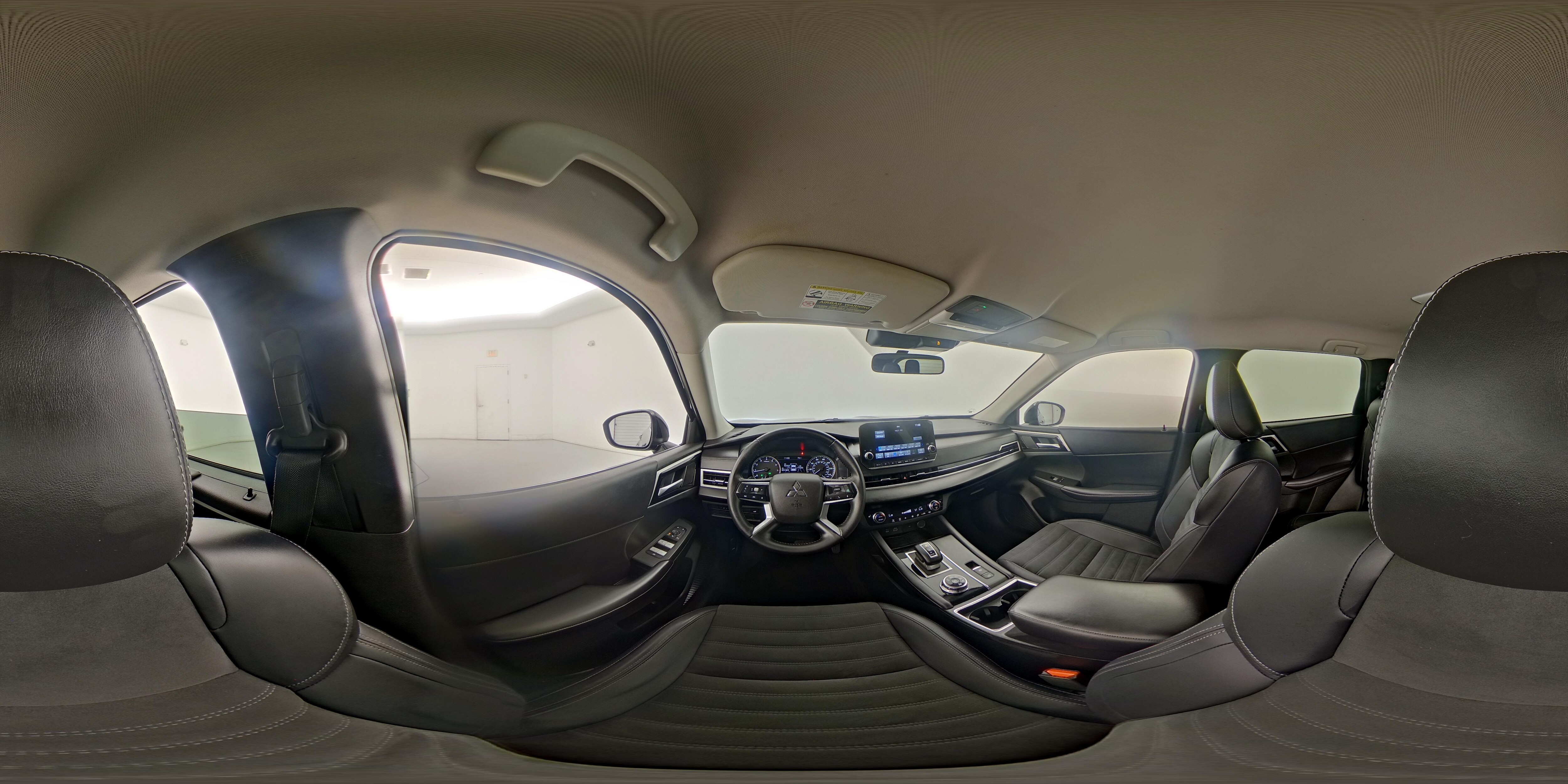 2024 Mitsubishi Outlander SE - Photo 29