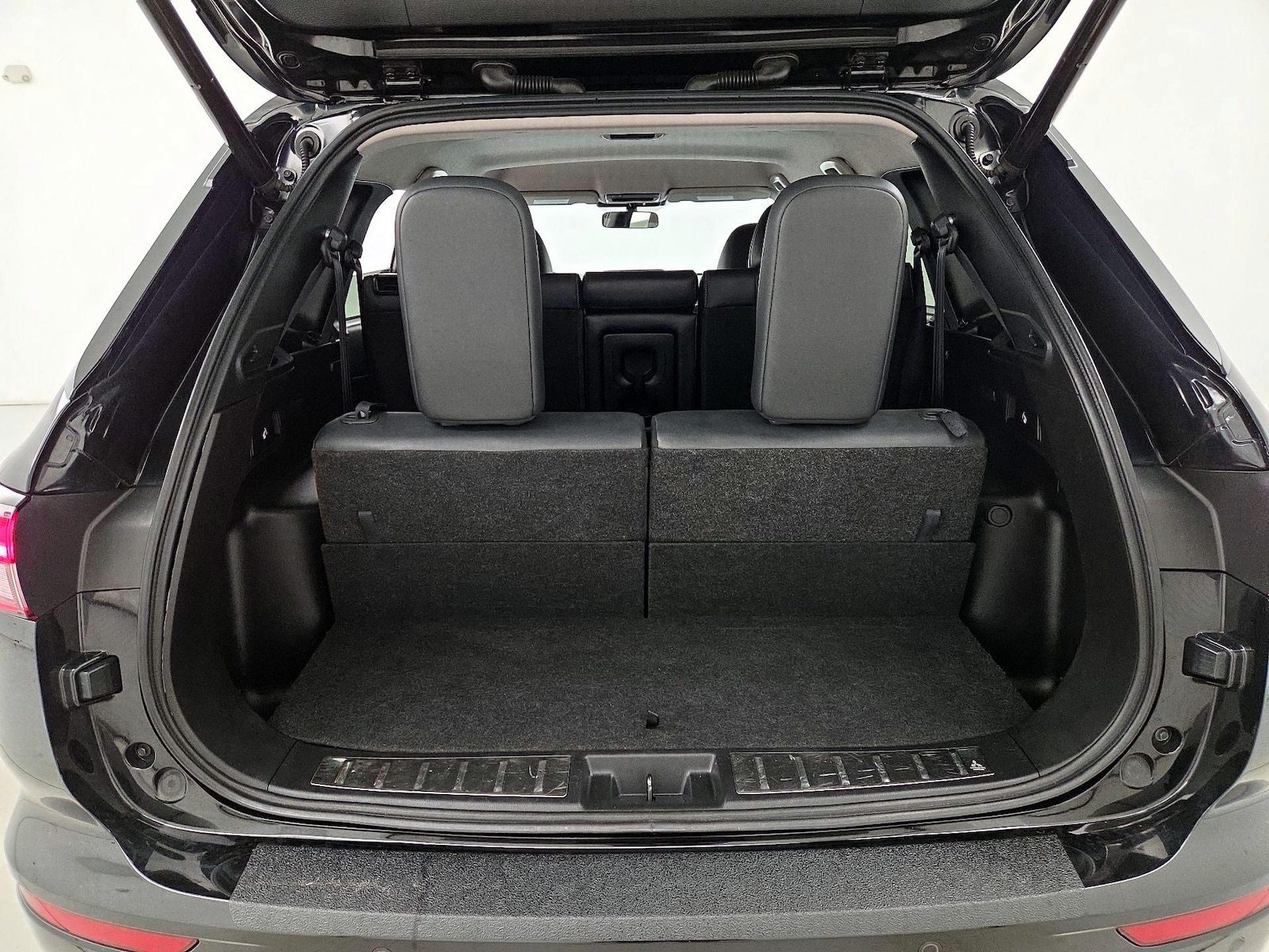2024 Mitsubishi Outlander SE - Photo 23