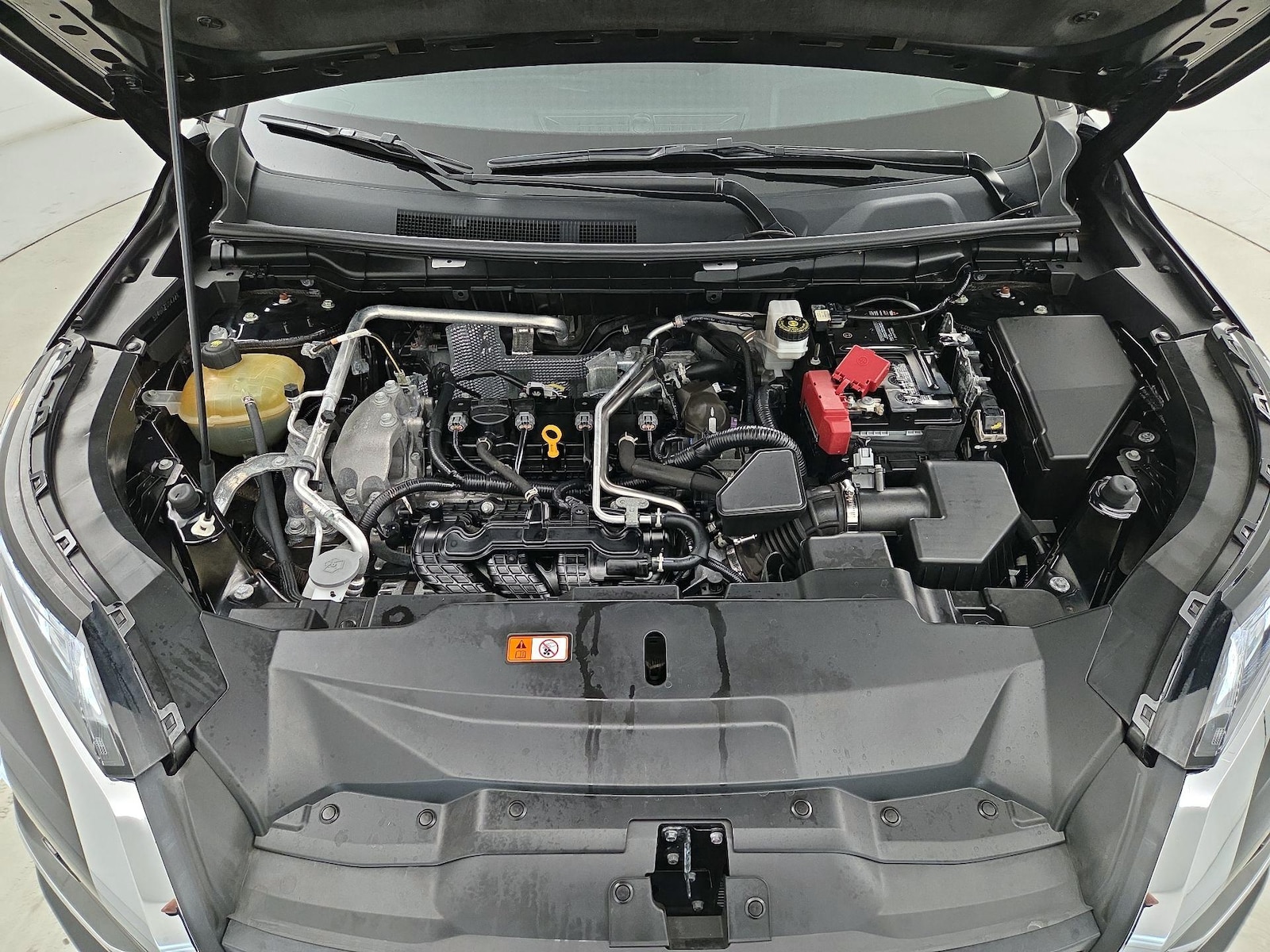 2024 Mitsubishi Outlander SE - Photo 25