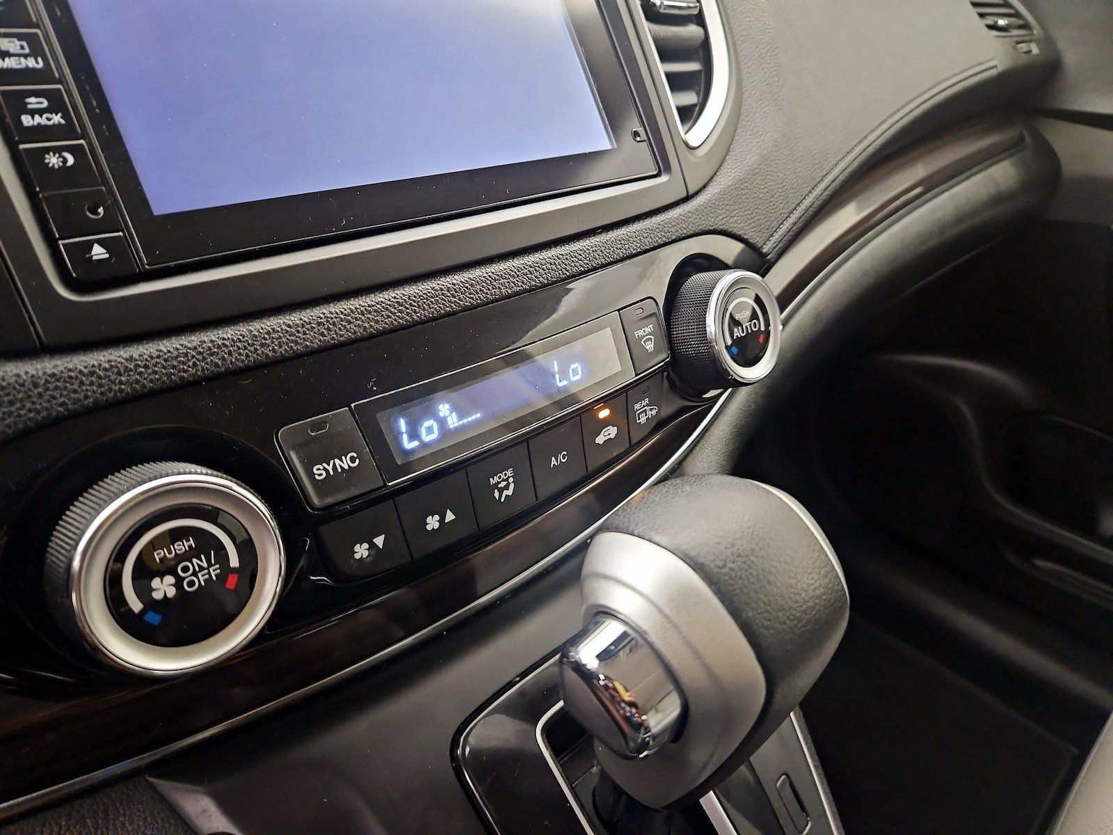 2015 Honda CR-V Touring - Photo 17