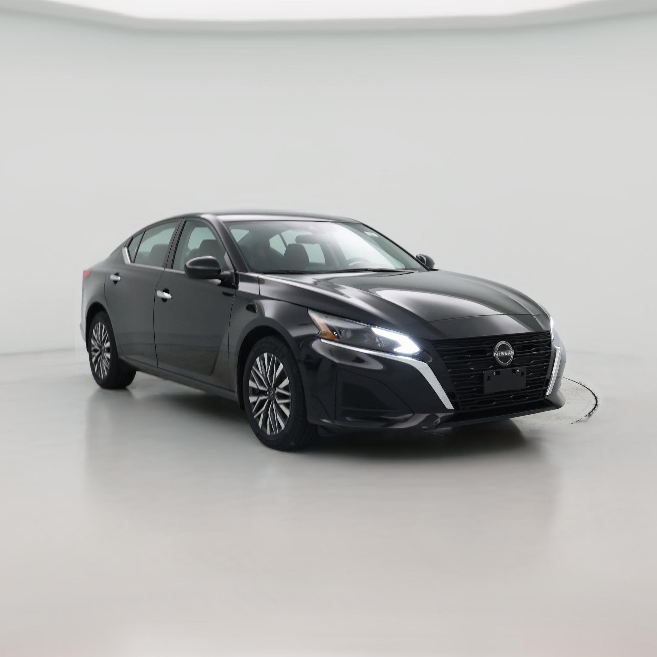 Thumbnail: 2023 Nissan Altima - 1