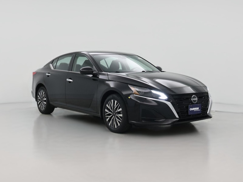 2023 Nissan Altima SV