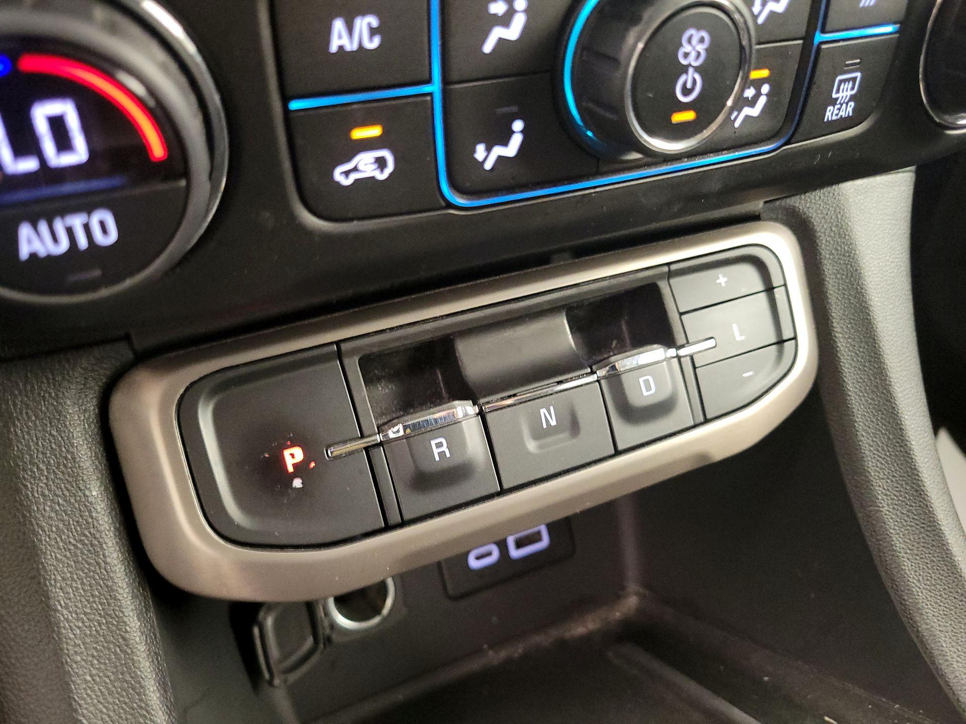 Thumbnail: 2020 GMC Acadia - 17