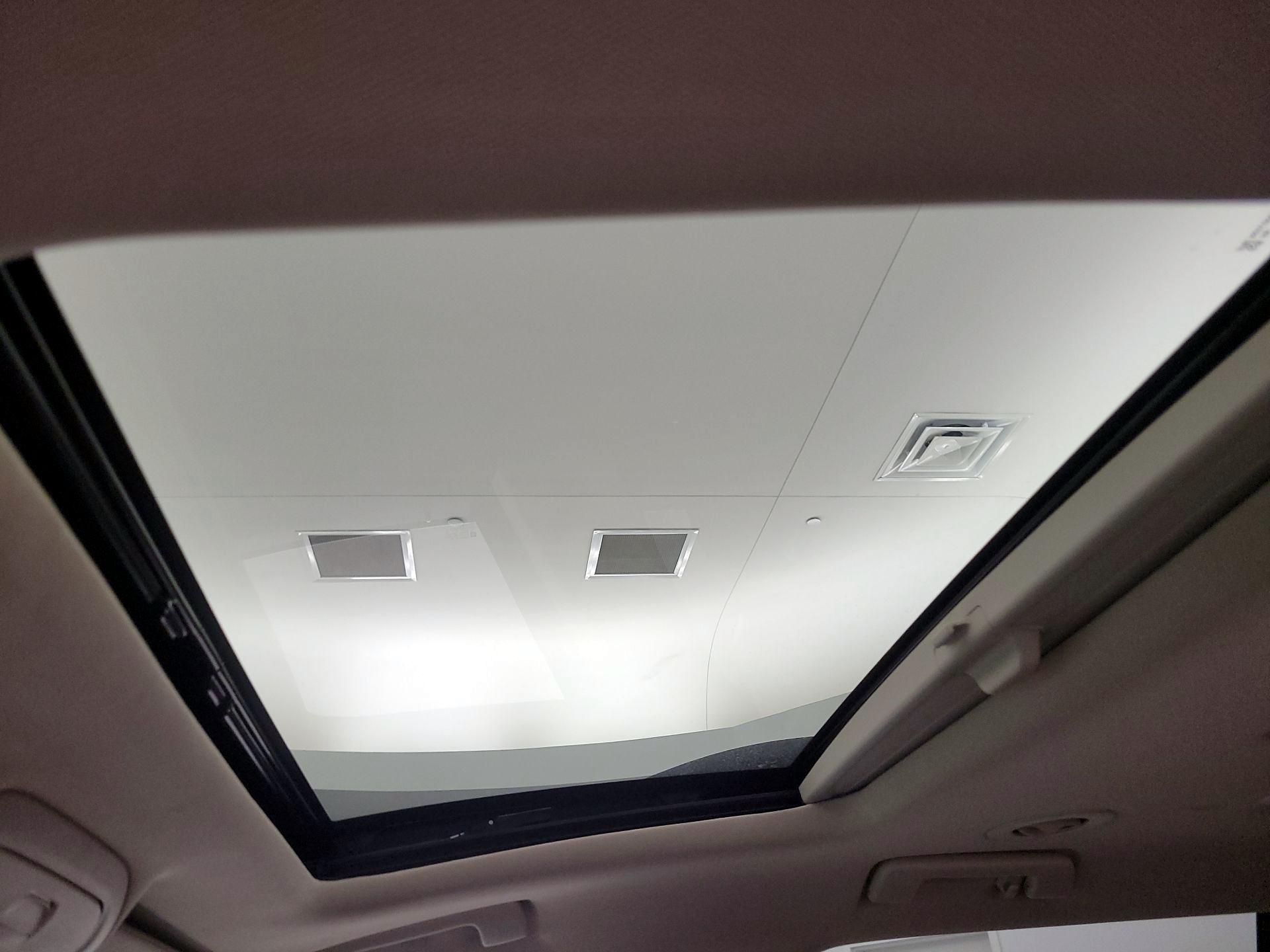 Thumbnail: 2020 GMC Acadia - 19