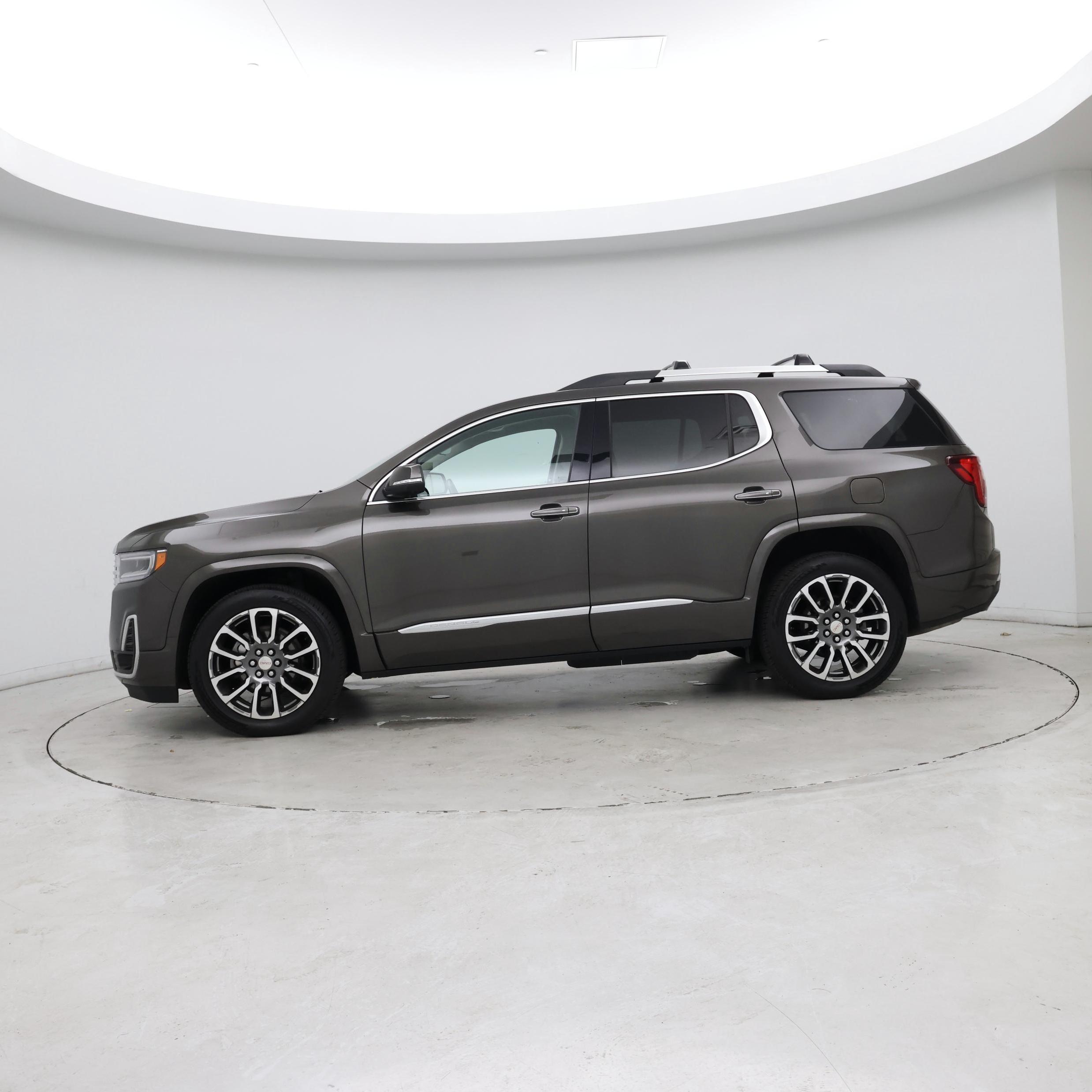 Thumbnail: 2020 GMC Acadia - 3