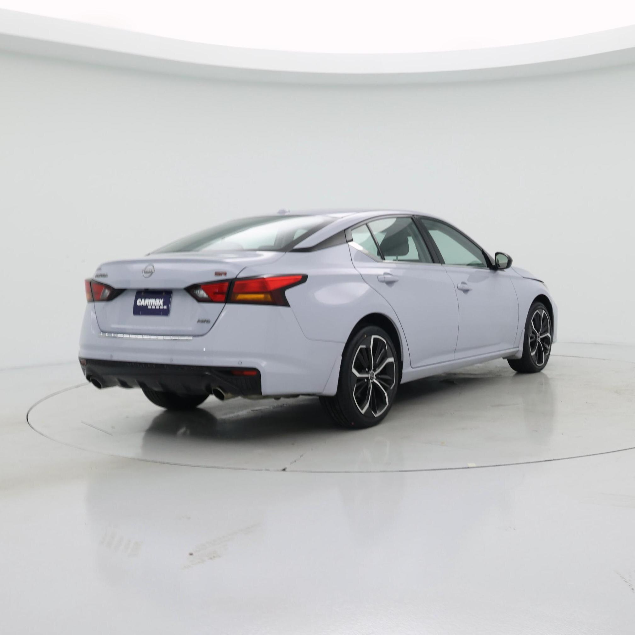 Thumbnail: 2023 Nissan Altima - 8