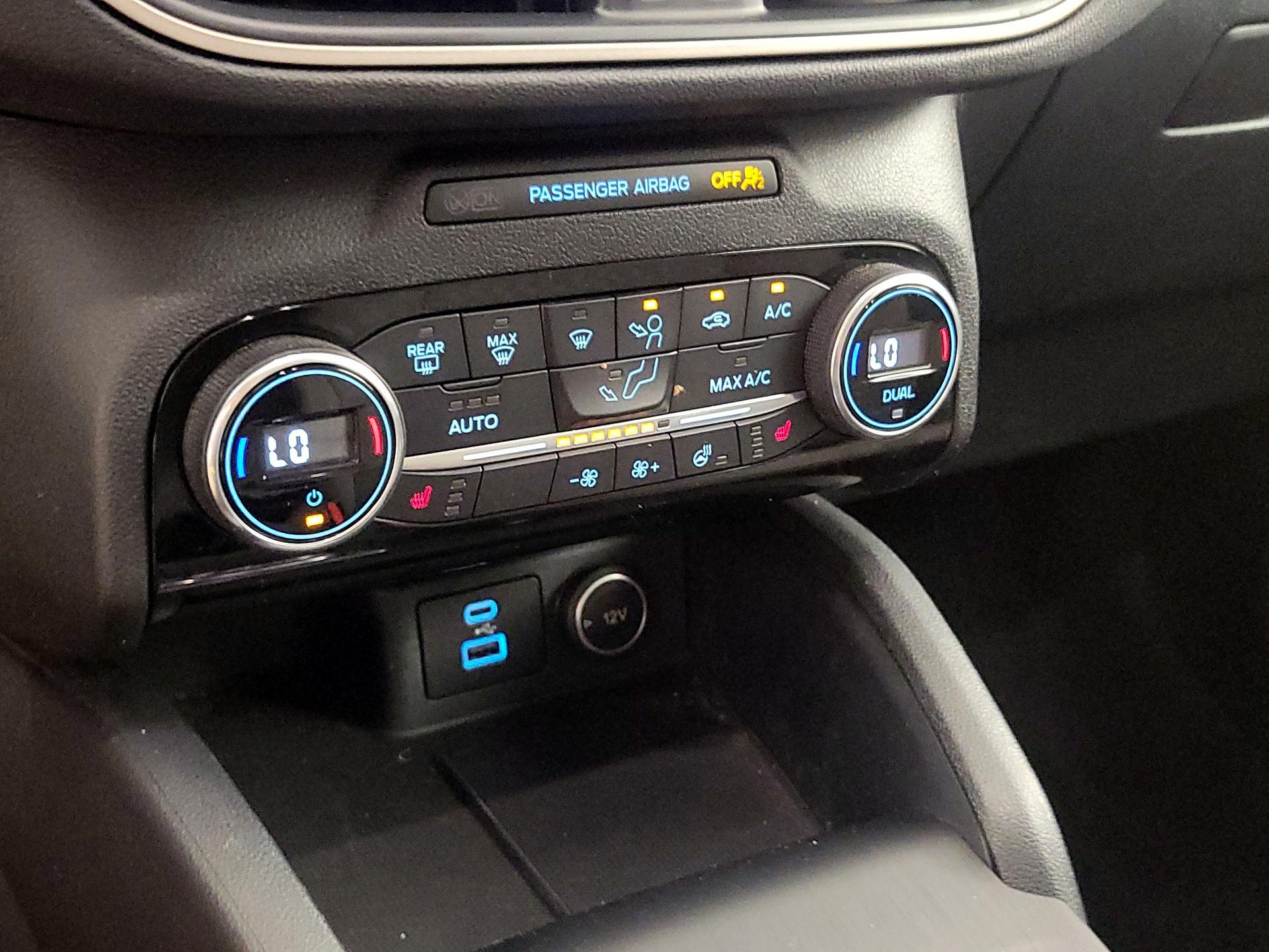 Thumbnail: 2021 Ford Escape - 16