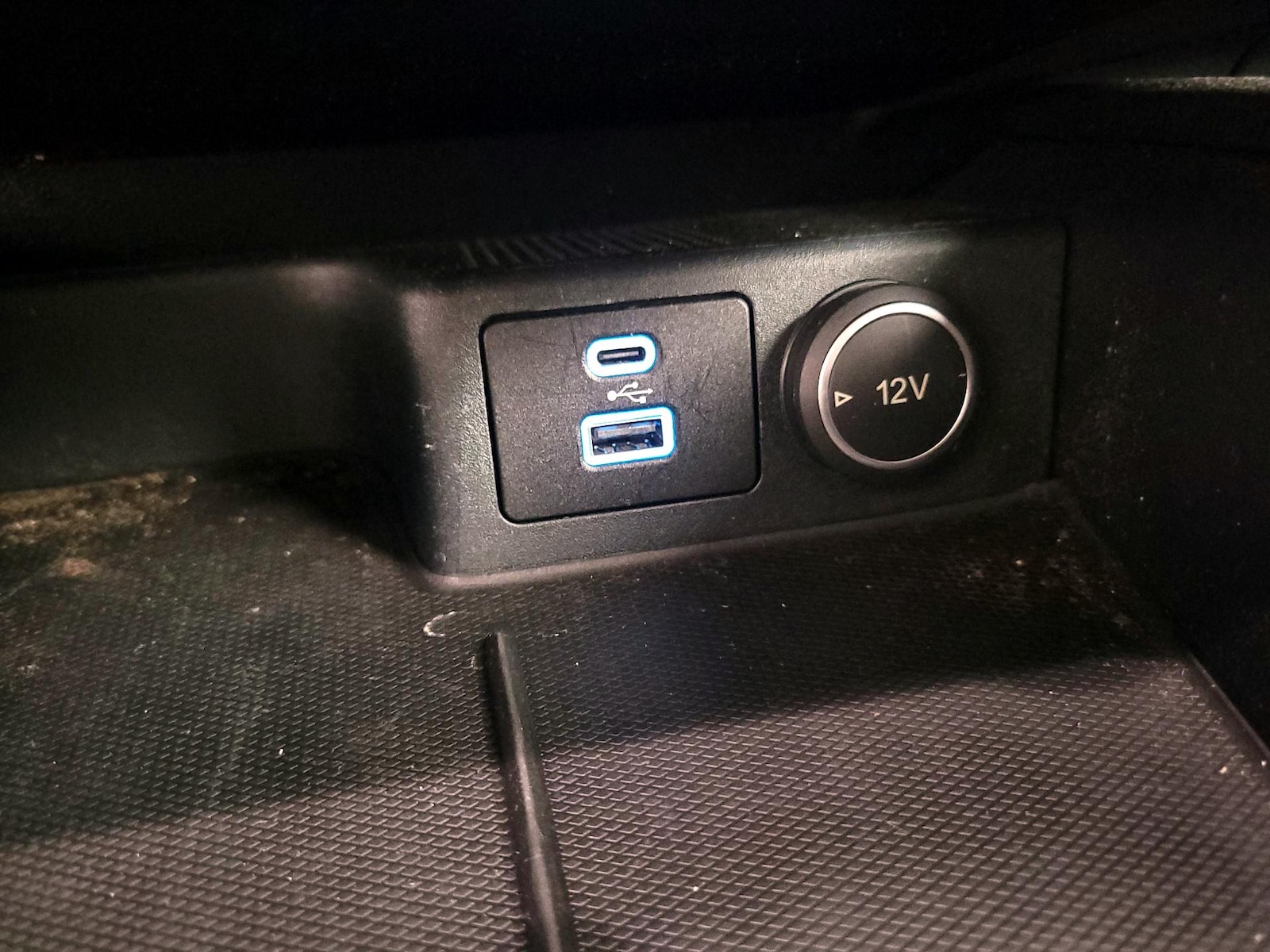 2021 Ford Escape SE - Photo 19