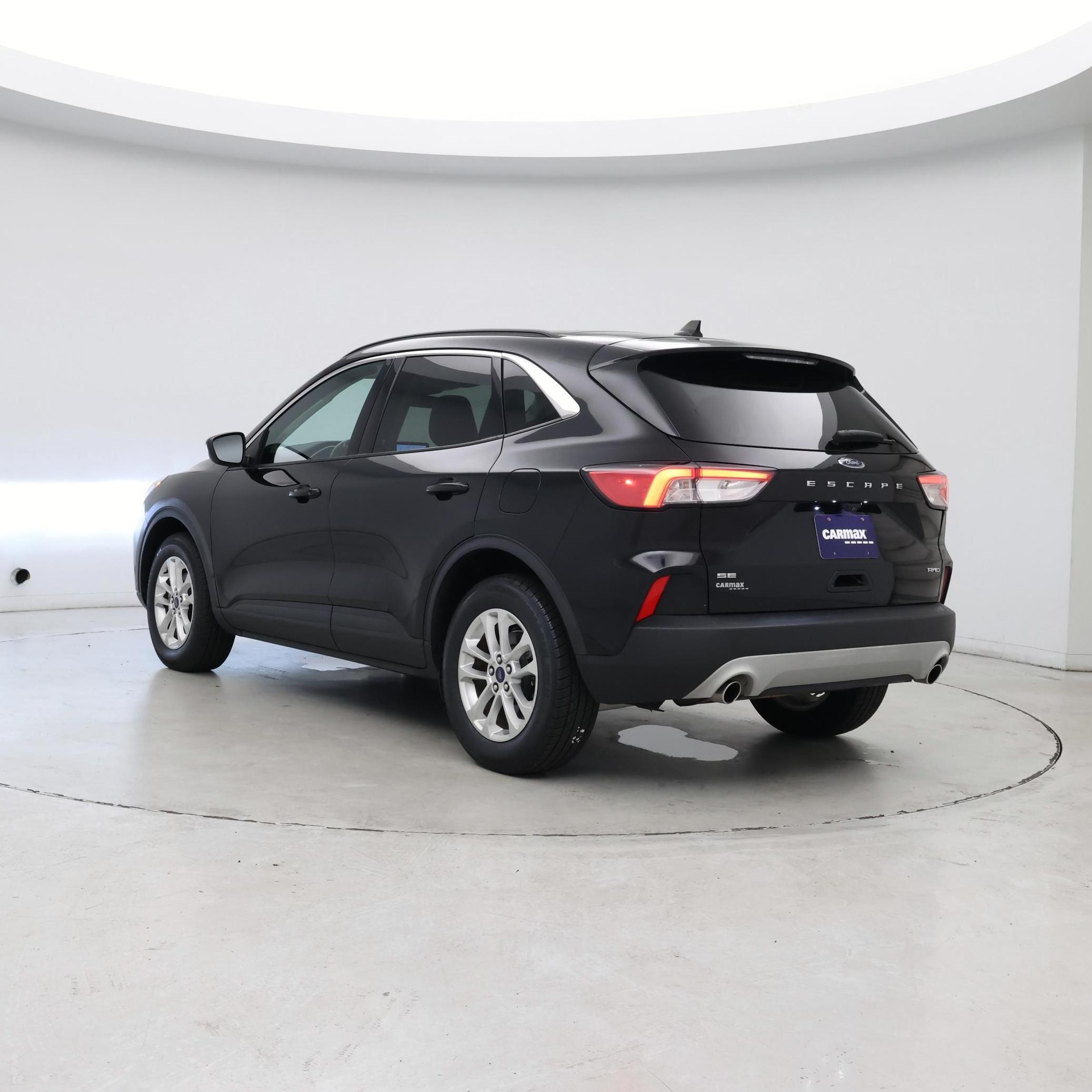 Thumbnail: 2021 Ford Escape - 2