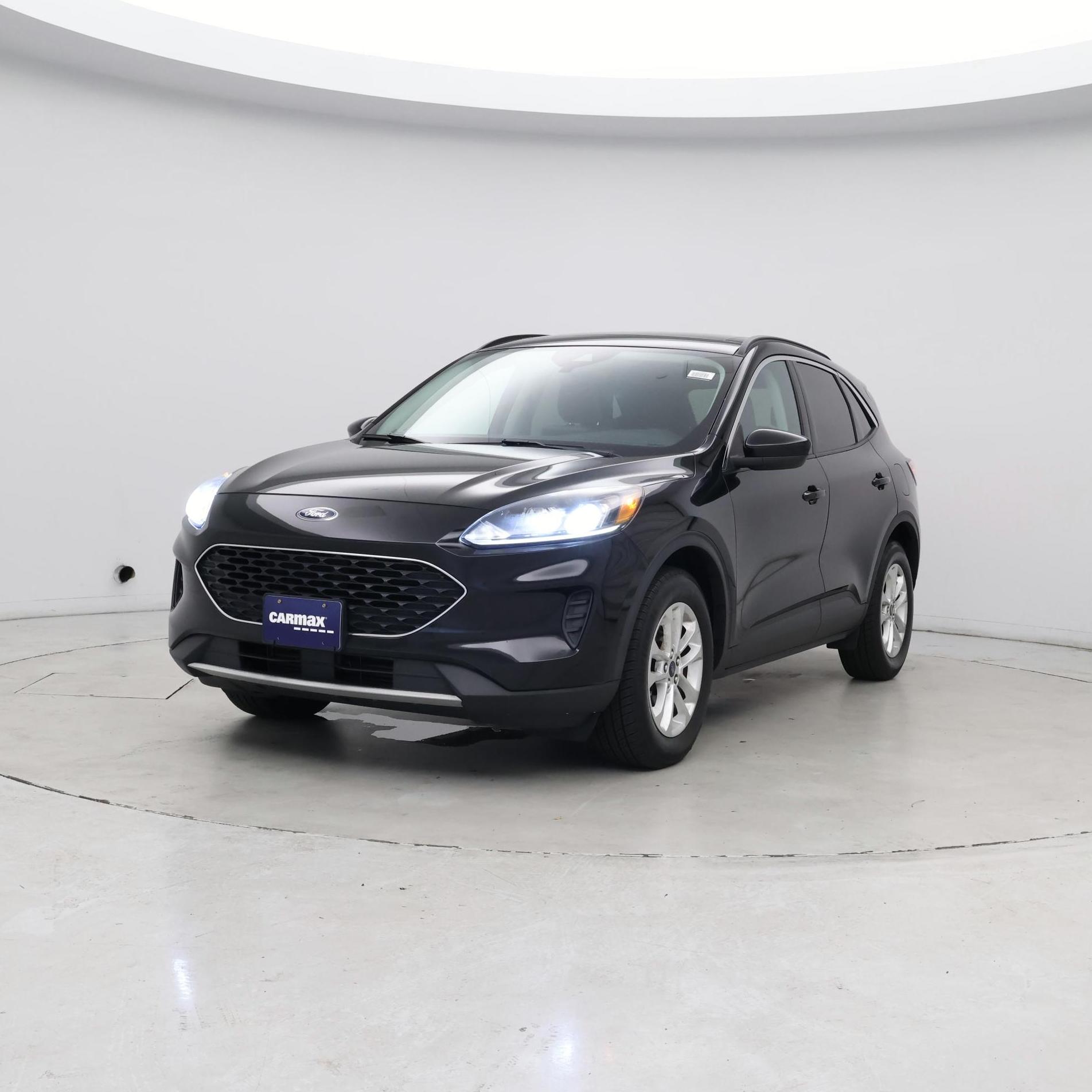 Thumbnail: 2021 Ford Escape - 4