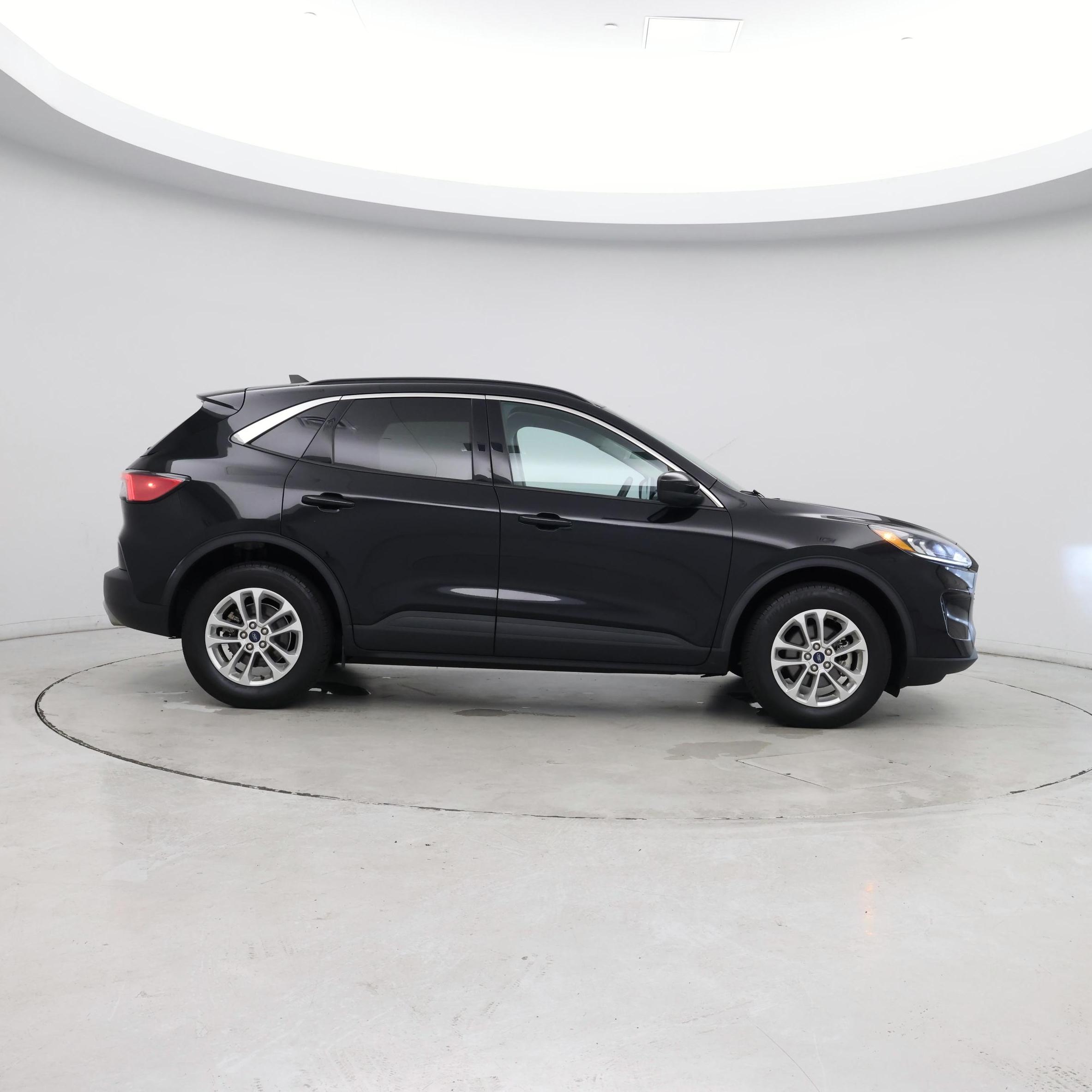 Thumbnail: 2021 Ford Escape - 7