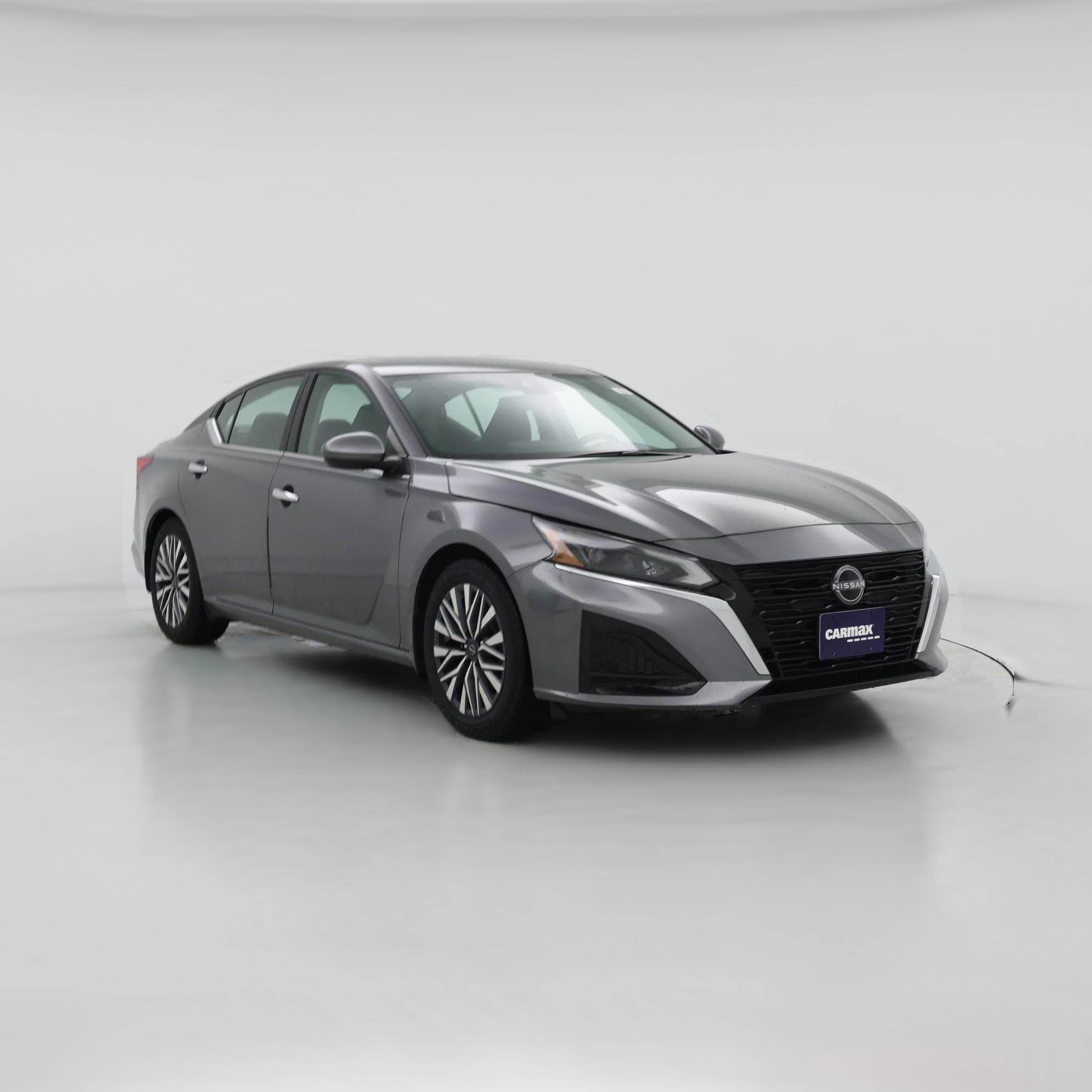 Thumbnail: 2024 Nissan Altima - 1