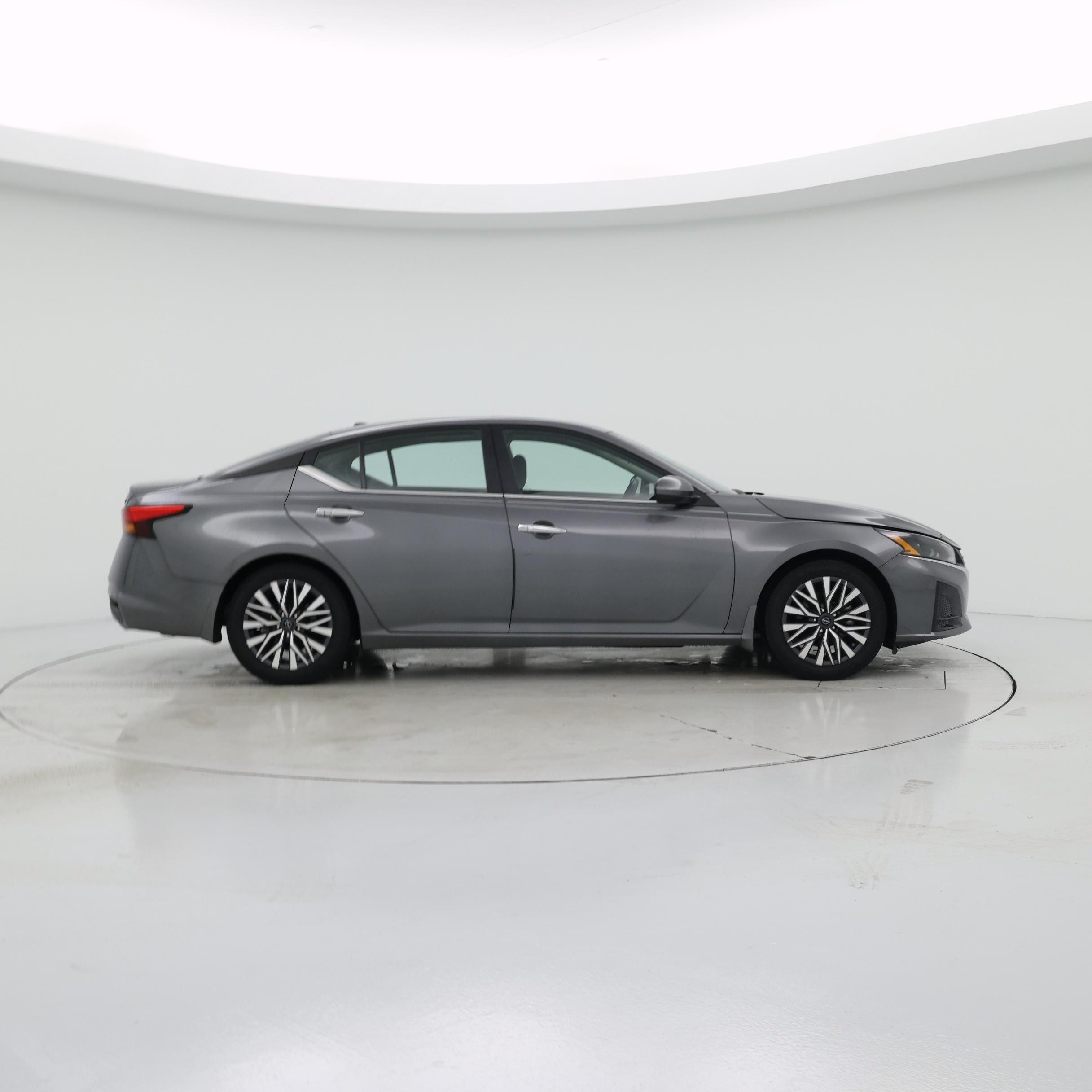 Thumbnail: 2024 Nissan Altima - 7