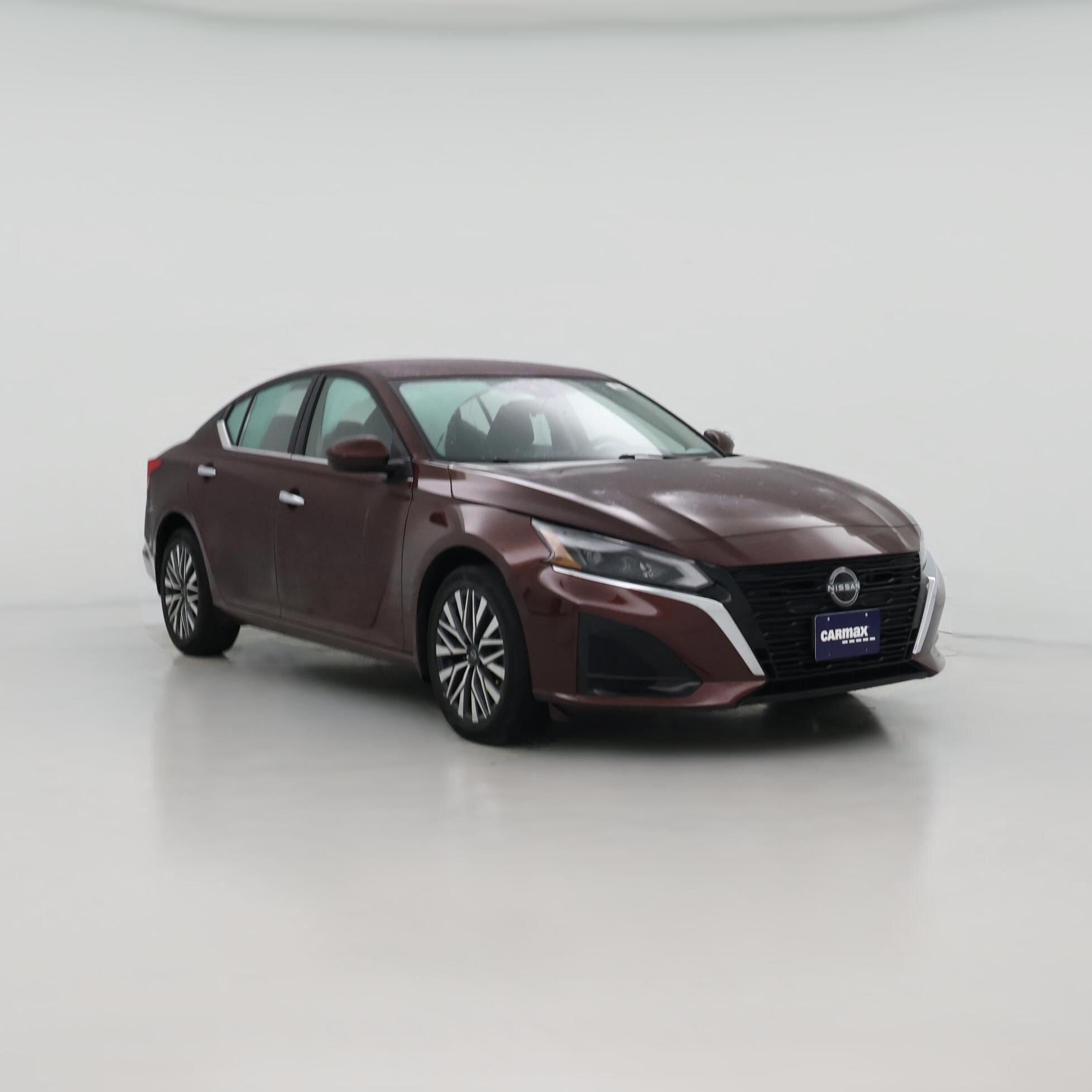 Thumbnail: 2023 Nissan Altima - 1