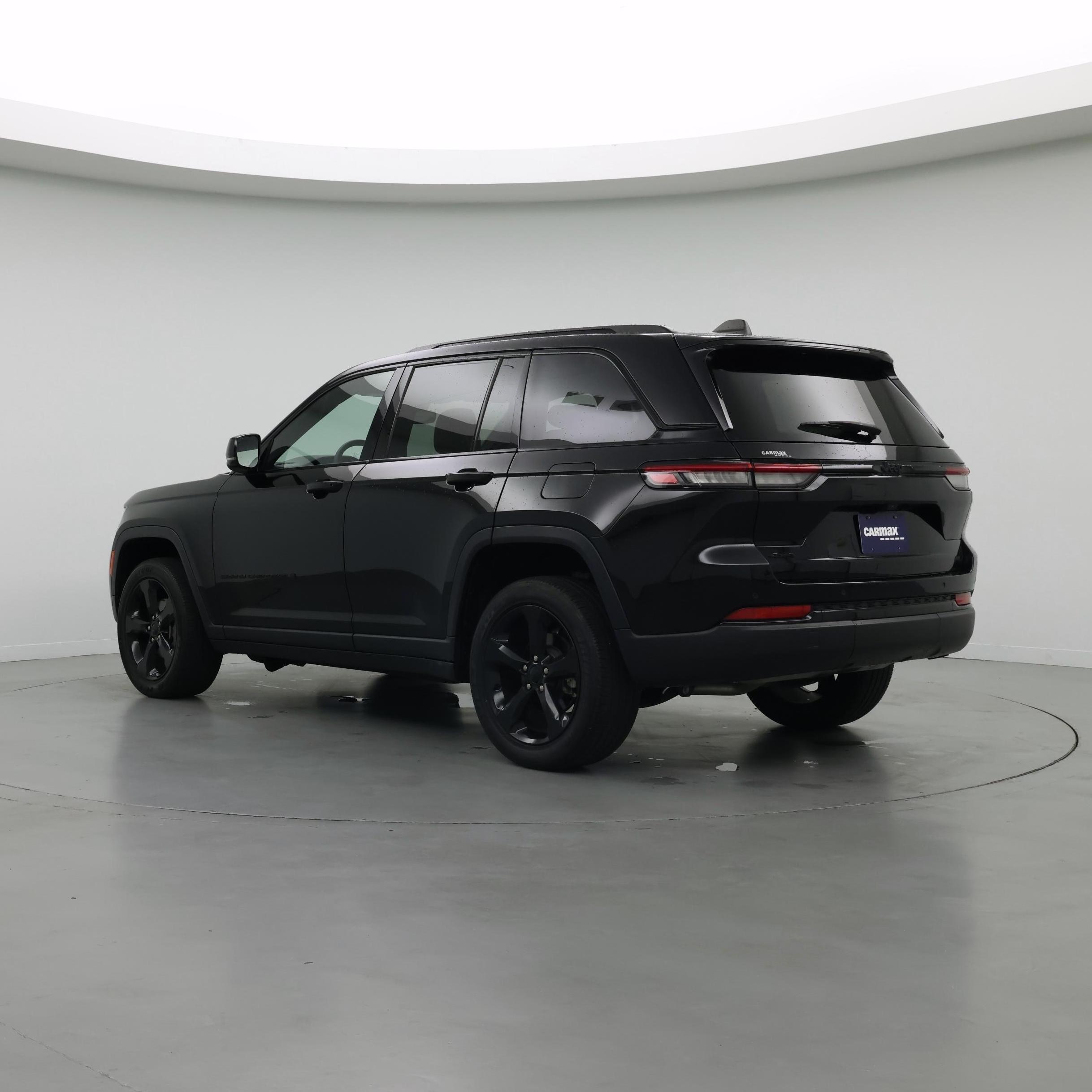 Thumbnail: 2023 Jeep Grand Cherokee - 2