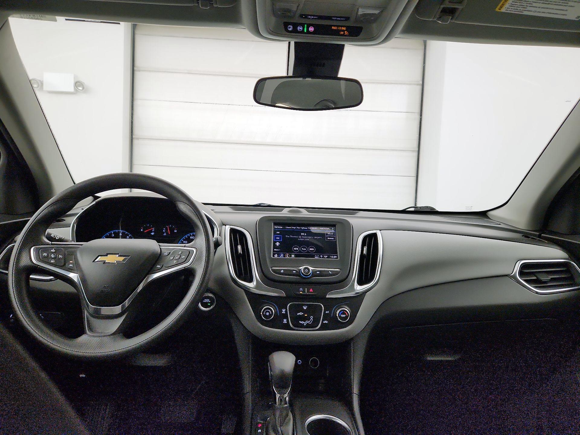 Thumbnail: 2022 Chevrolet Equinox - 9