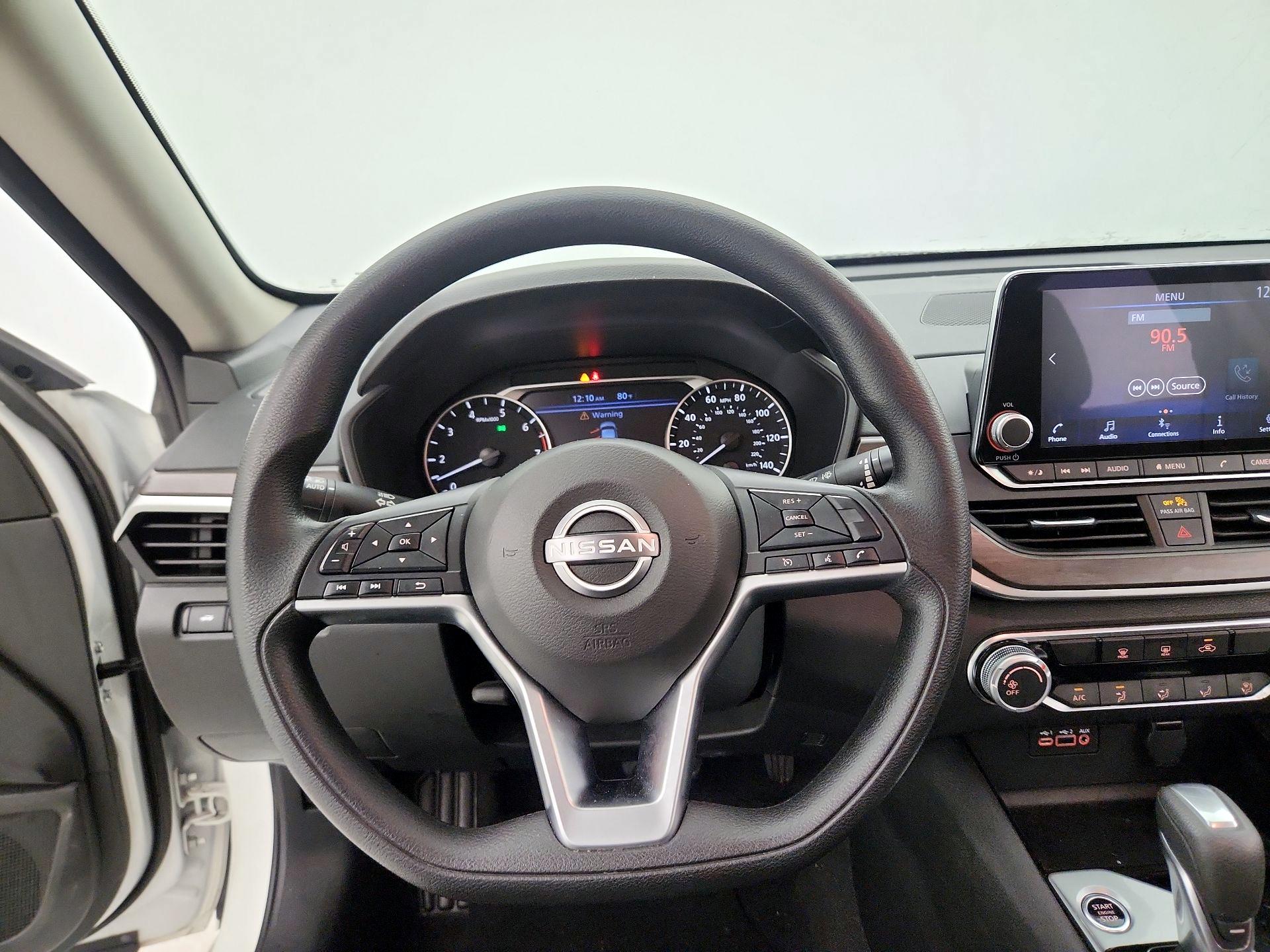 Thumbnail: 2024 Nissan Altima - 10