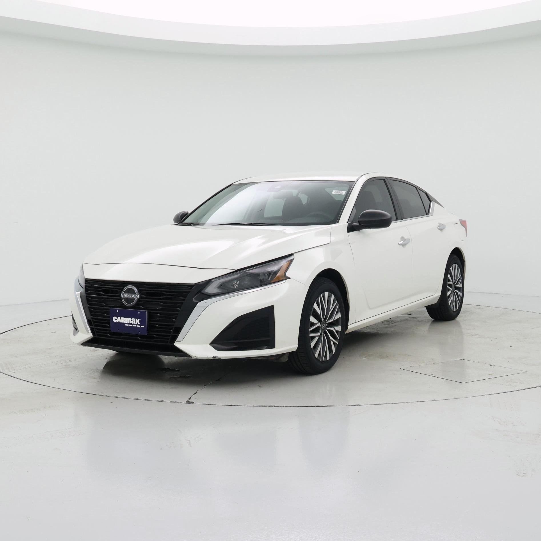 Thumbnail: 2024 Nissan Altima - 4