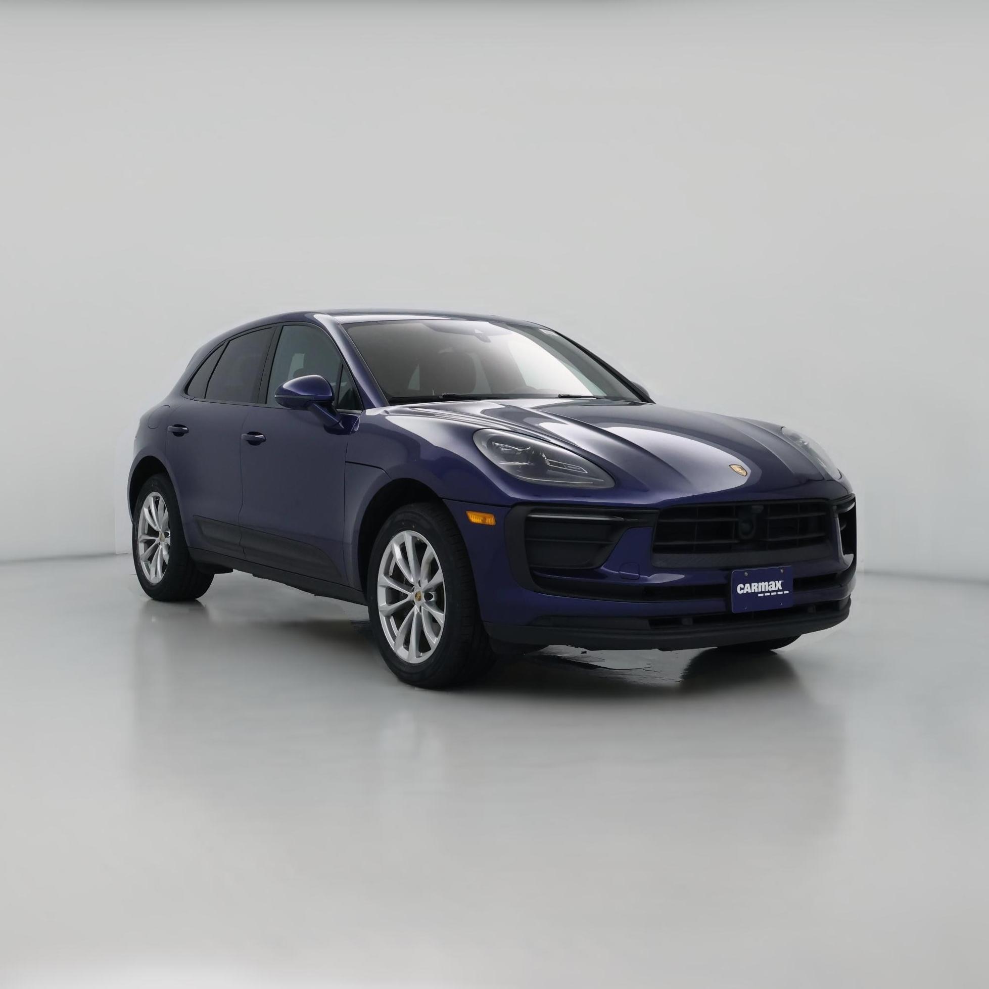 Thumbnail: 2023 Porsche Macan - 1