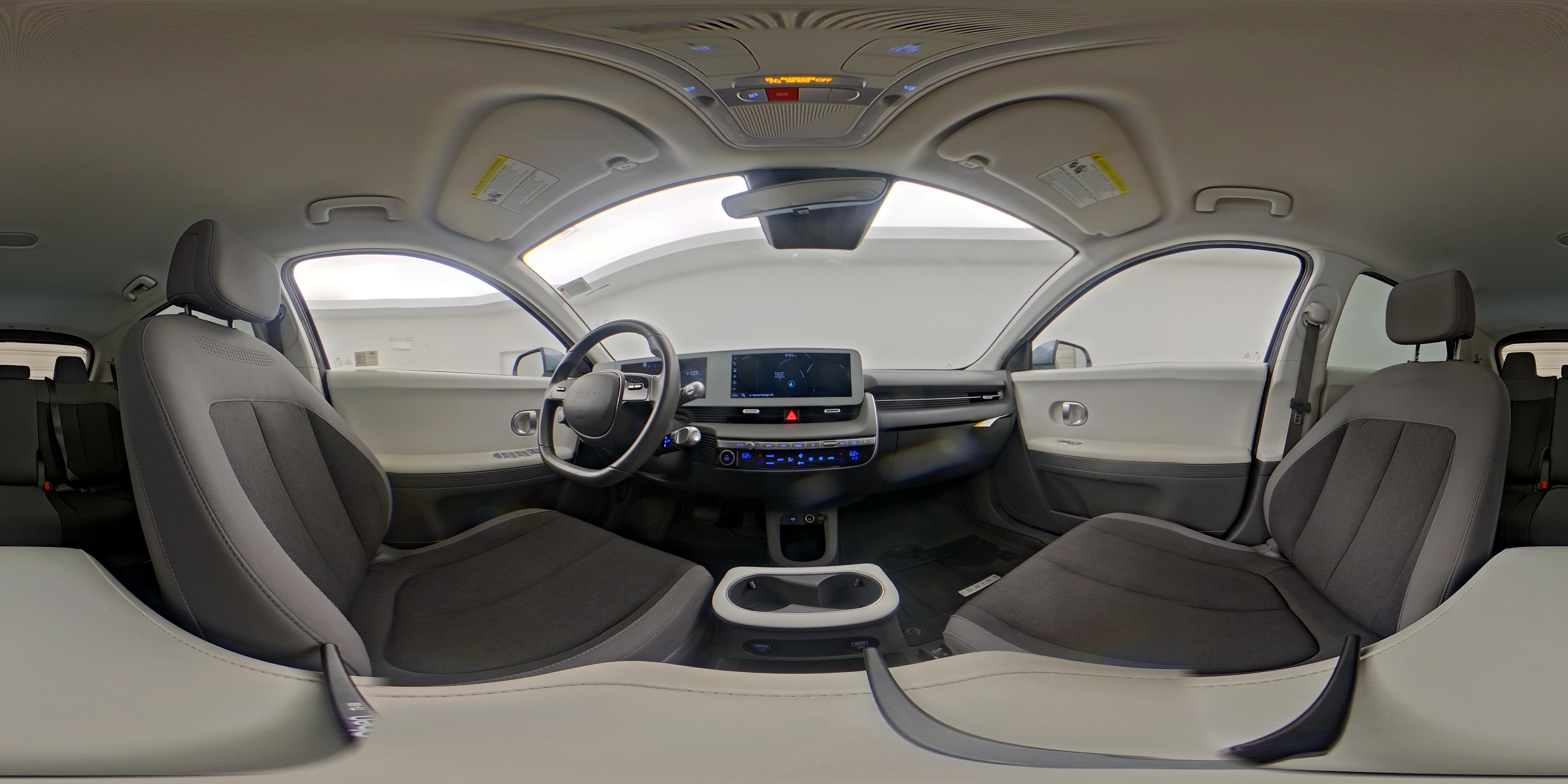 2024 Hyundai IONIQ 5 SE - Photo 25