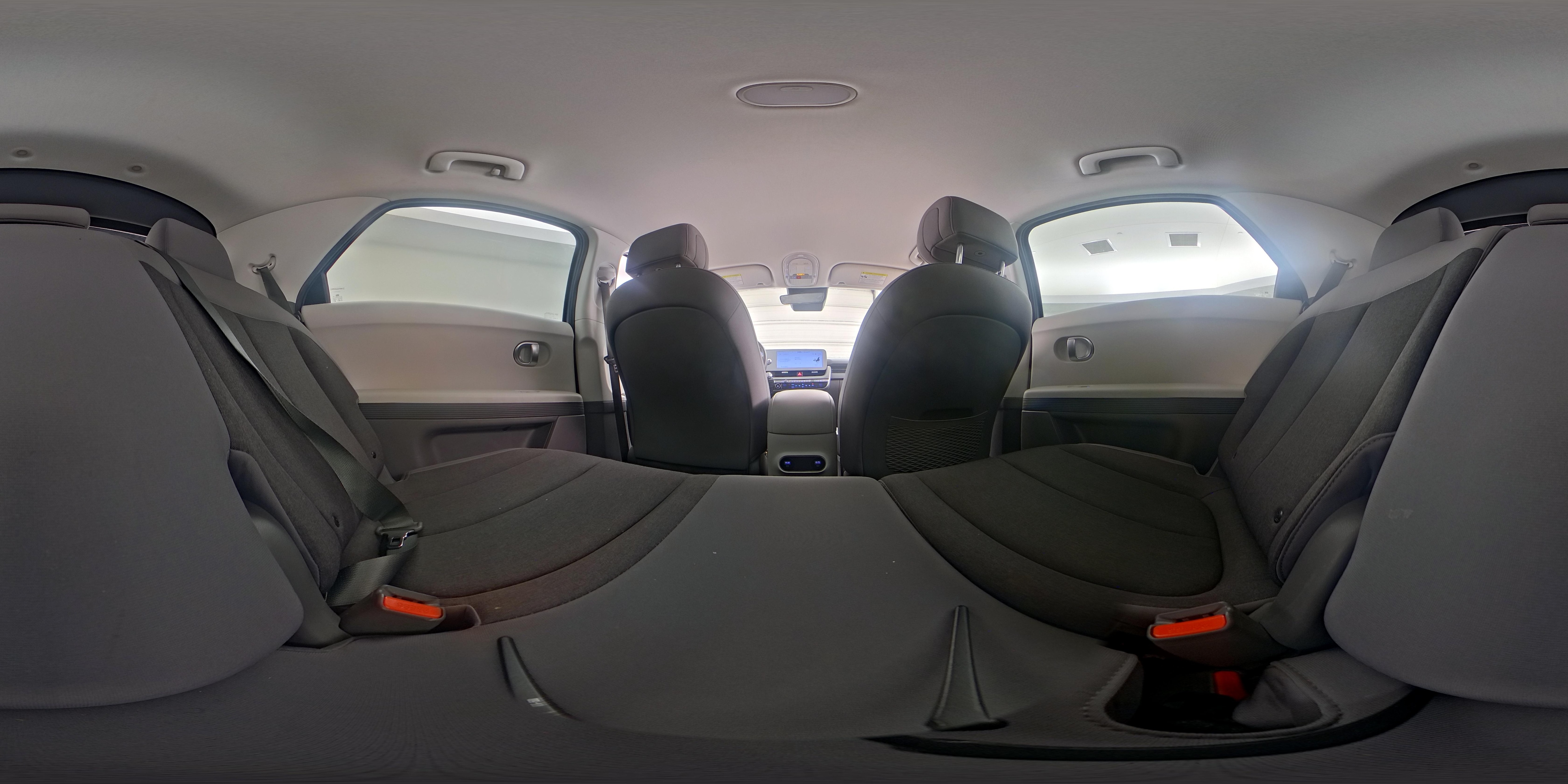 2024 Hyundai IONIQ 5 SE - Photo 26