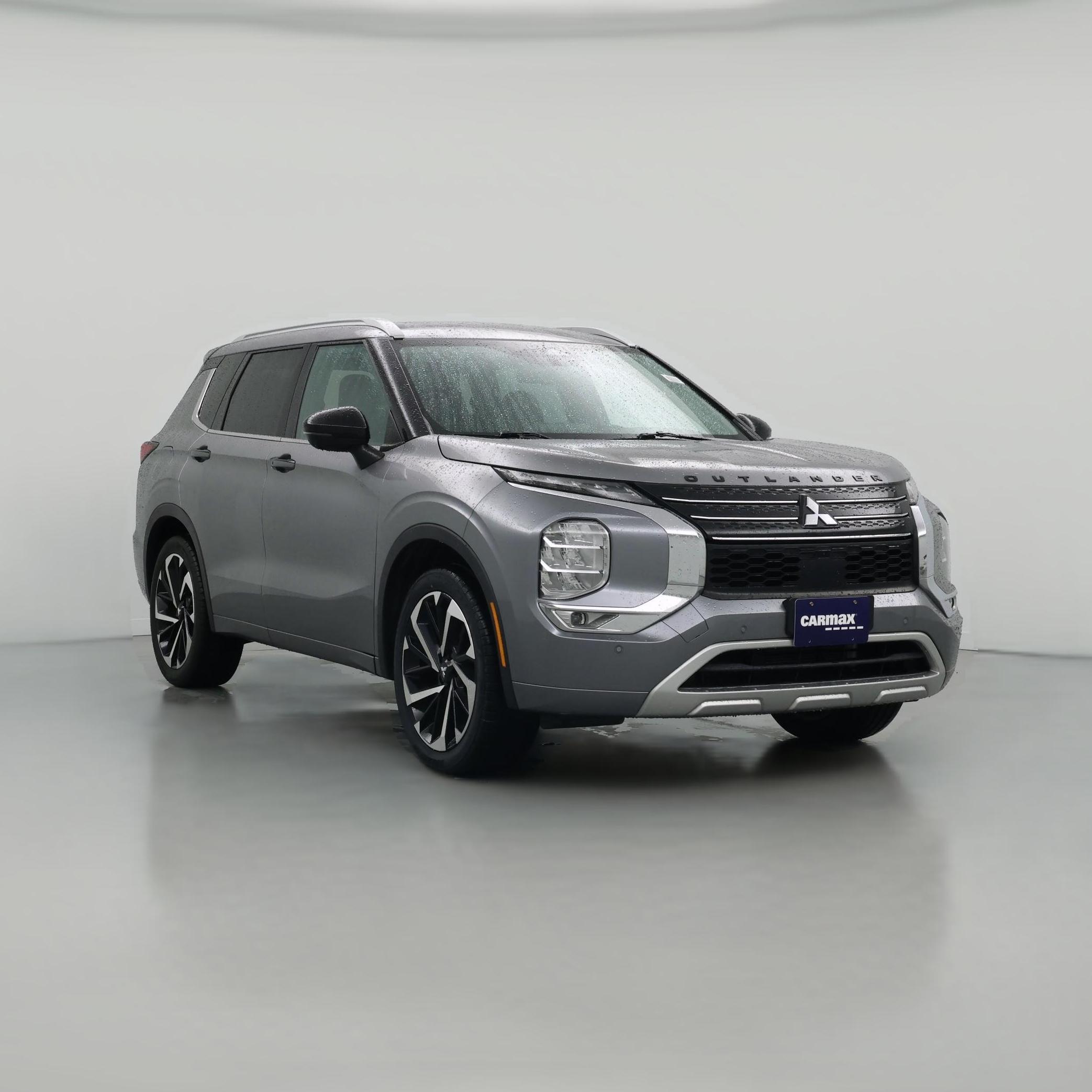 Thumbnail: 2022 Mitsubishi Outlander - 1