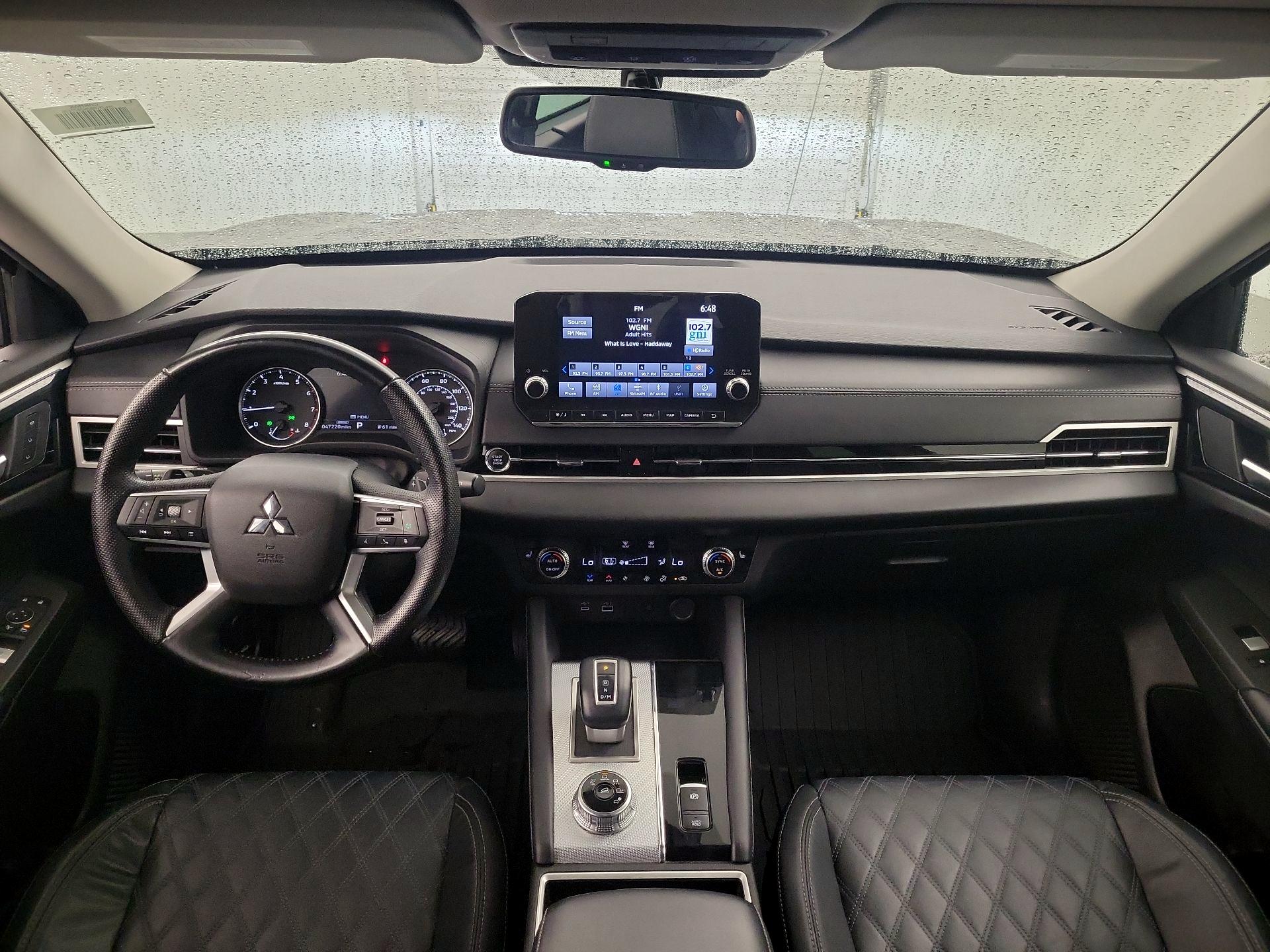 Thumbnail: 2022 Mitsubishi Outlander - 9