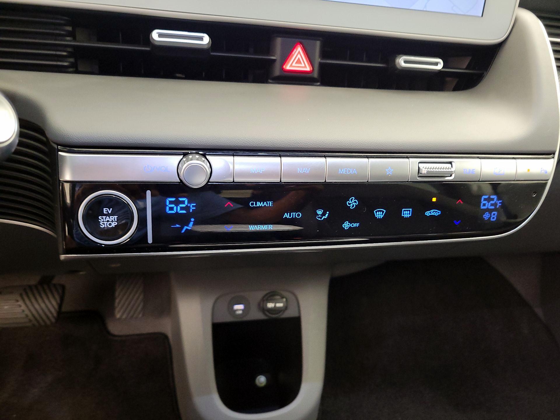 Thumbnail: 2024 Hyundai Ioniq 5 - 16